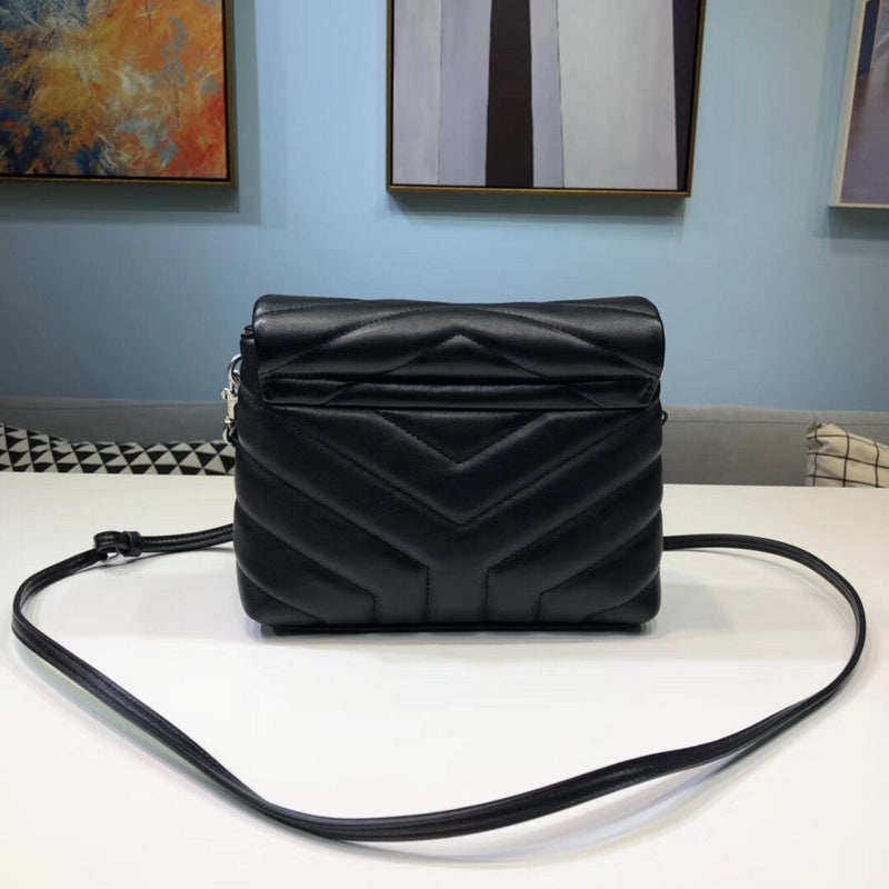 Yves Saint Laurent - Bags - 557