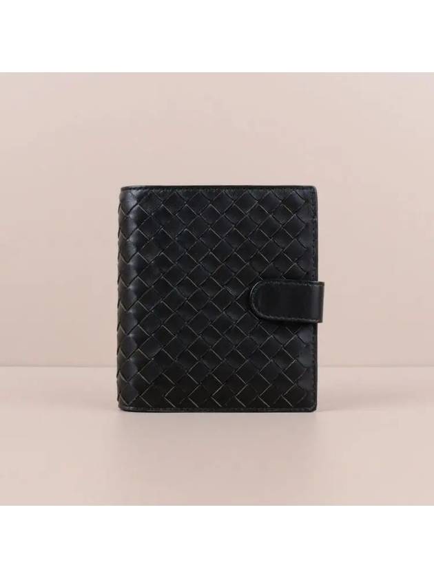 Luxury Bottega Veneta Intrecciato Nappa Half Wallet Black