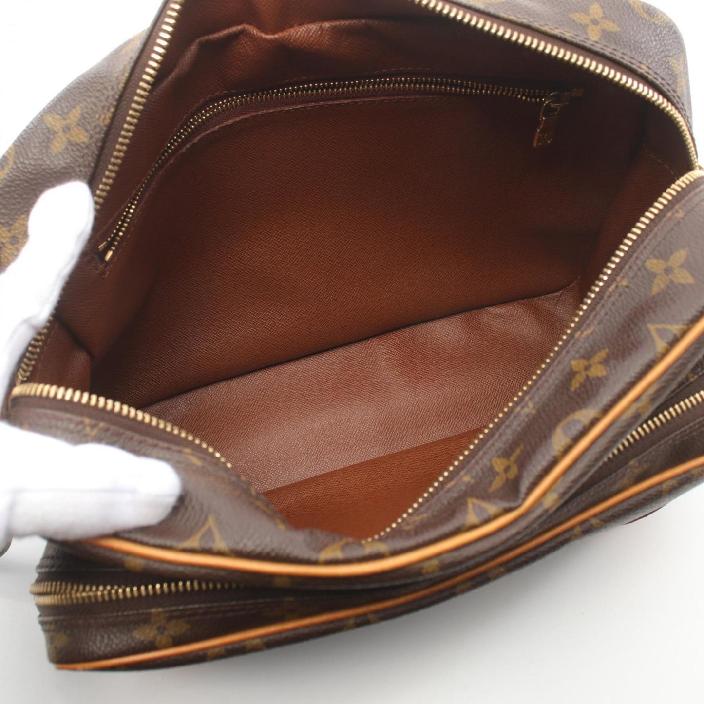 Louis Vuitton Monogram Monogram Shoulder Bag