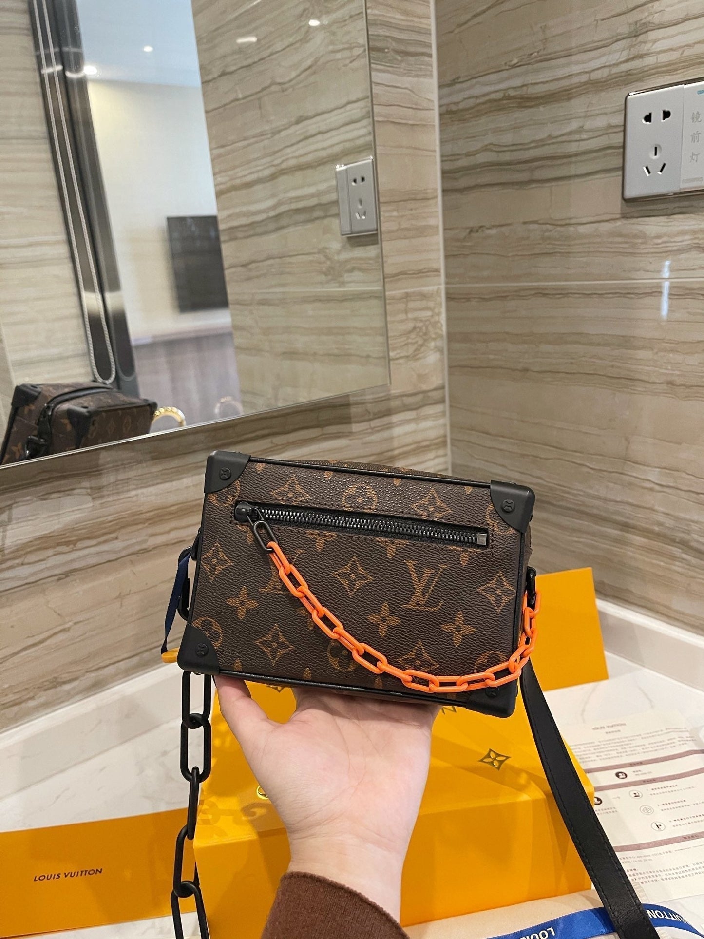 Designer Handbags Louis Vuitton 087