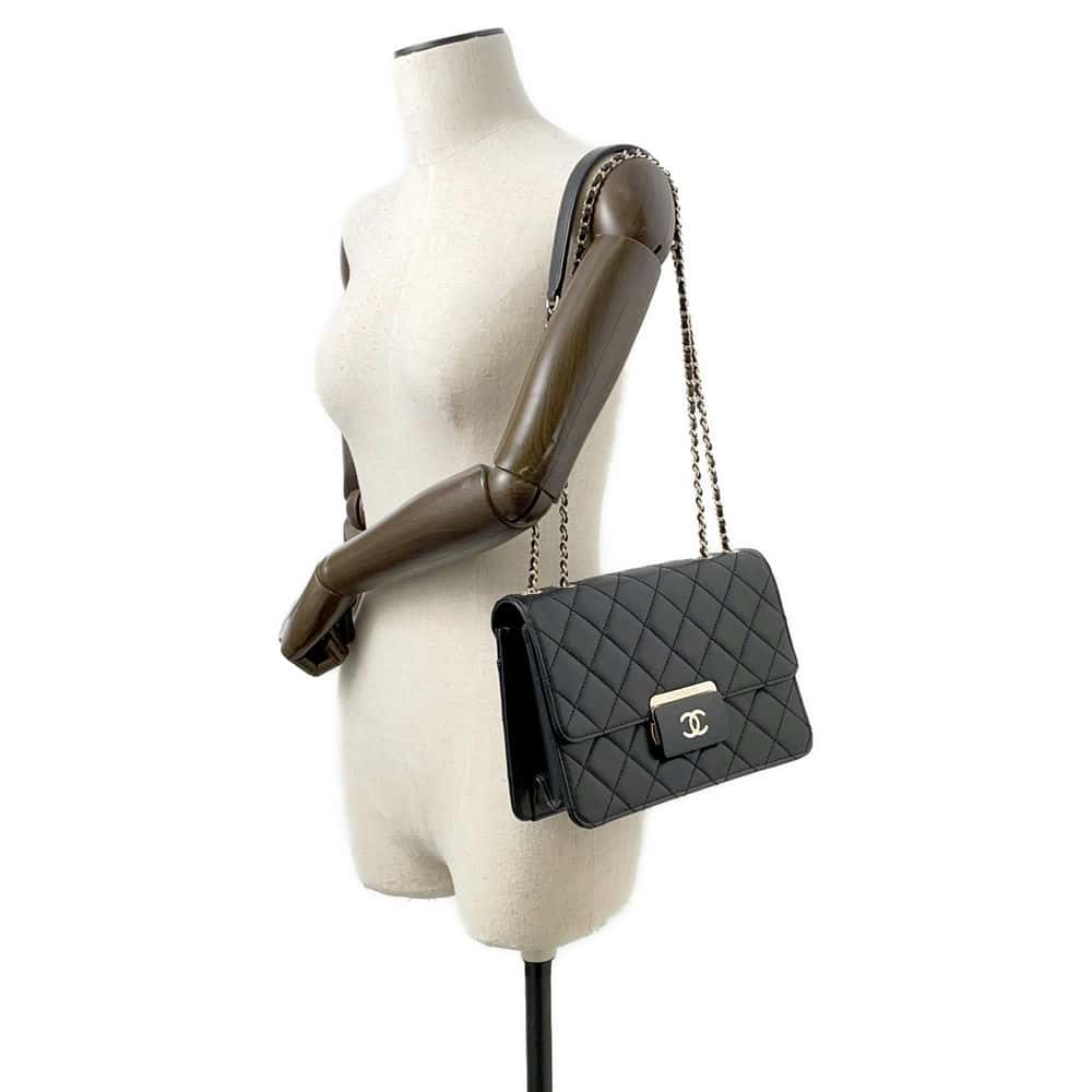 CHANEL Beauty Padlock Flap CC Logo ChainShoulder Bag Black Calf Leather