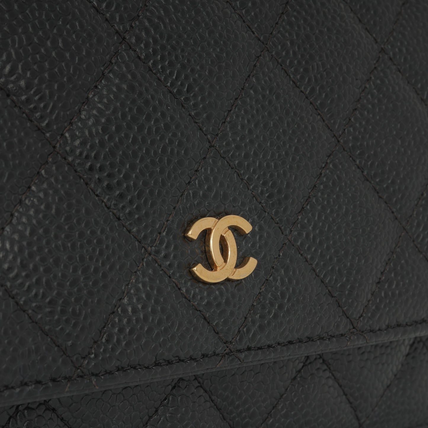 Chanel Classic Wallet on Chain