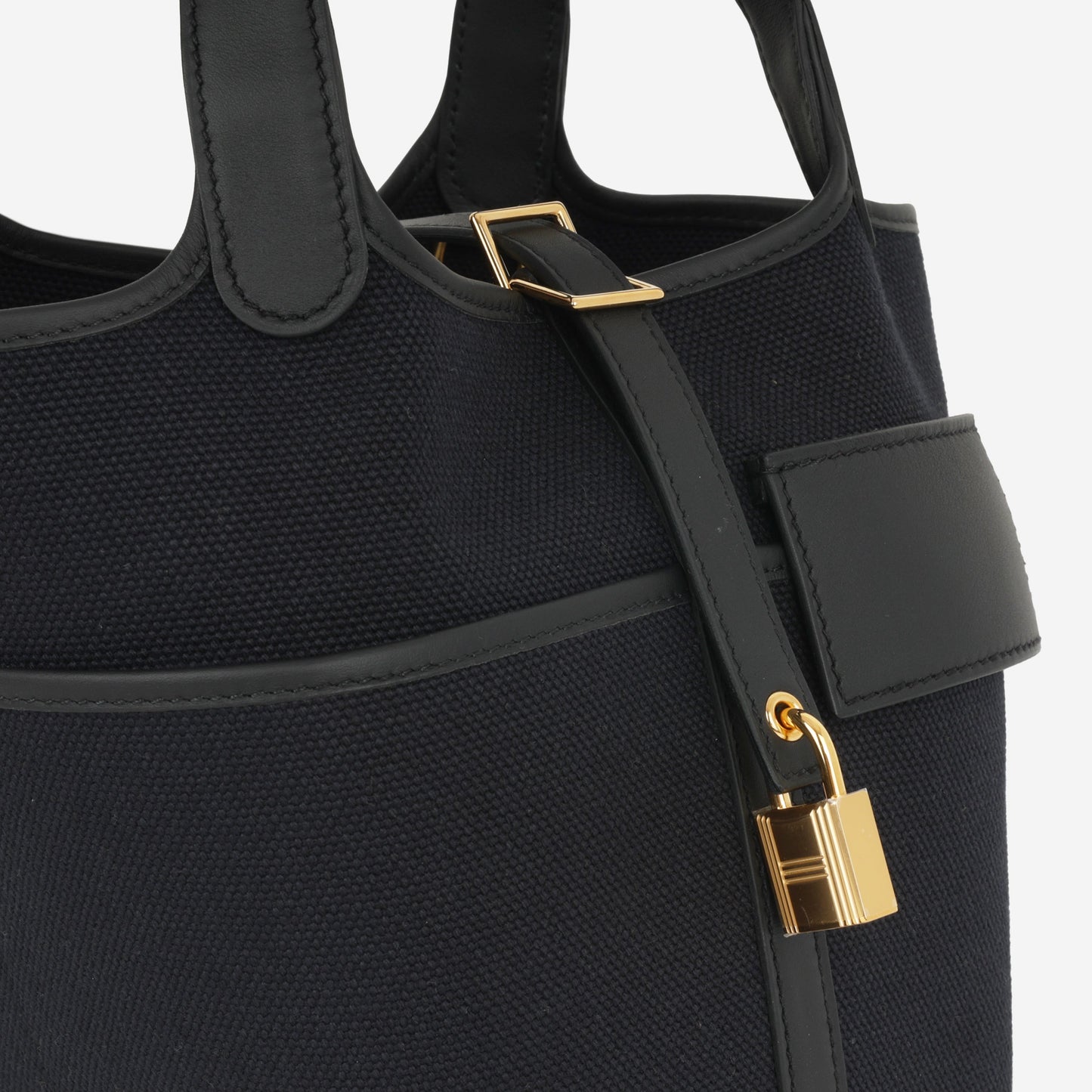 Hermès Picotin 18 Cargo - Black Canvas / Swift | Gold Hardware