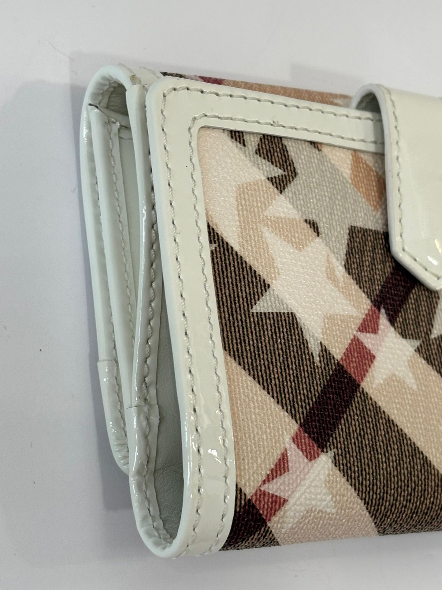 BURBERRY NOVA CHECK STARS WALLET