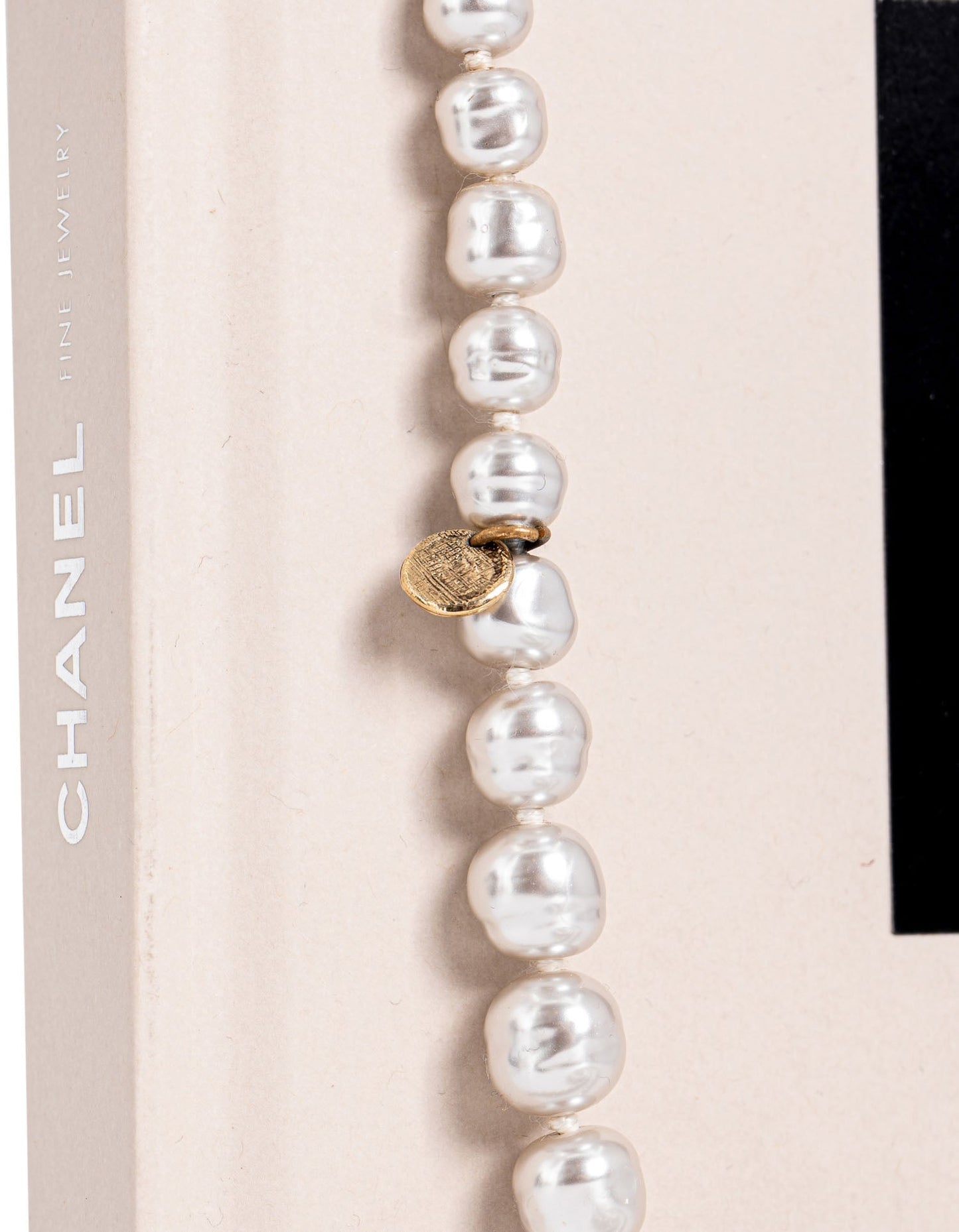 Chanel Handbag - Ewore Bags