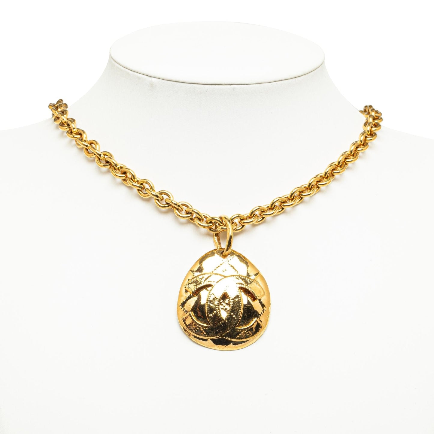 Chanel CC Round Pendant Necklace