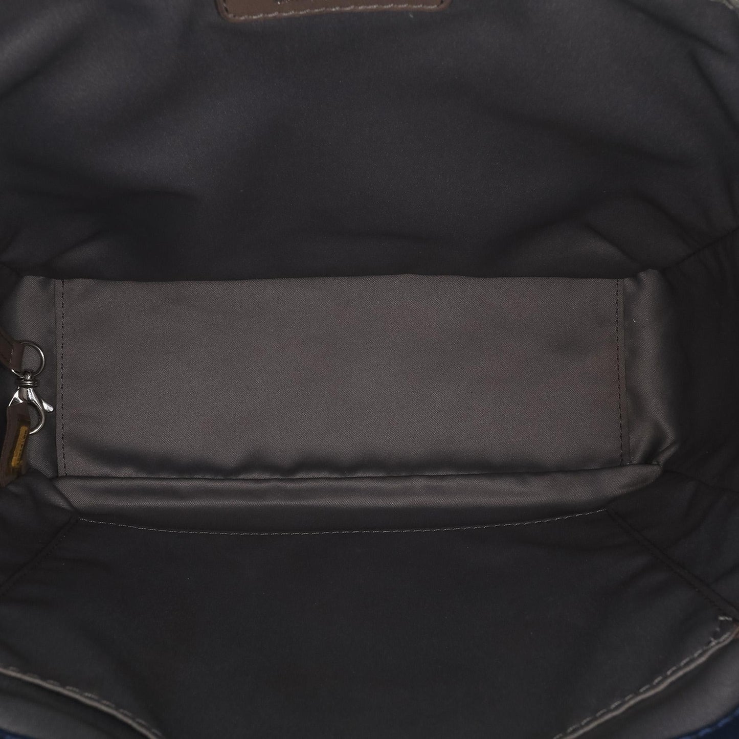 Chanel Caviar Petite Shopping Tote
