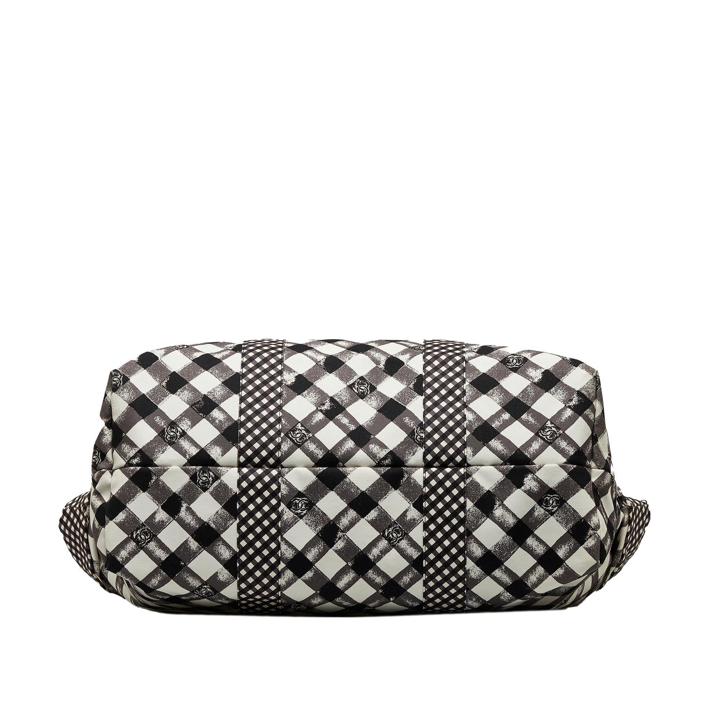 Chanel Gingham XXL Tote (SHG-FDvtAx)