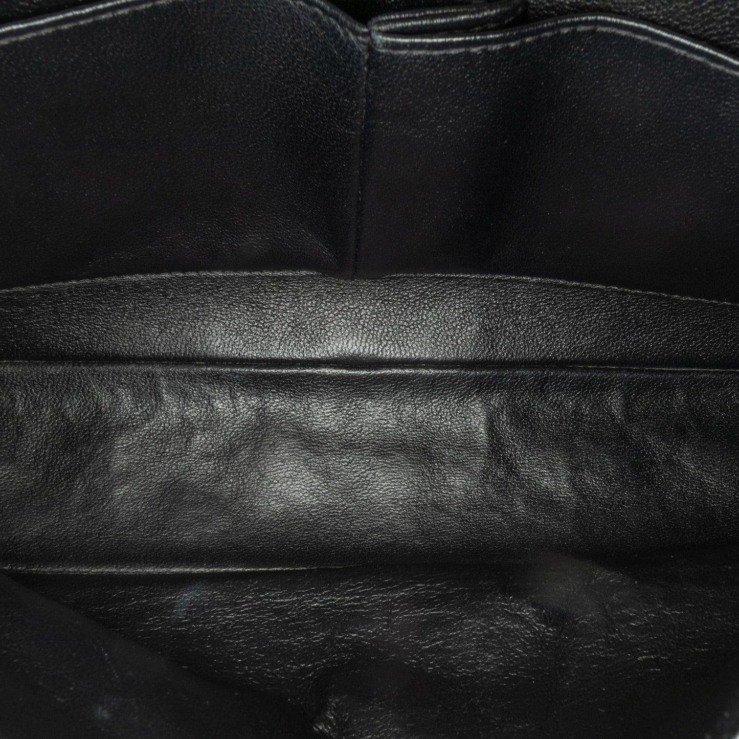 Chanel Medium Classic Patent Double Flap (SHG-dlmOm2)