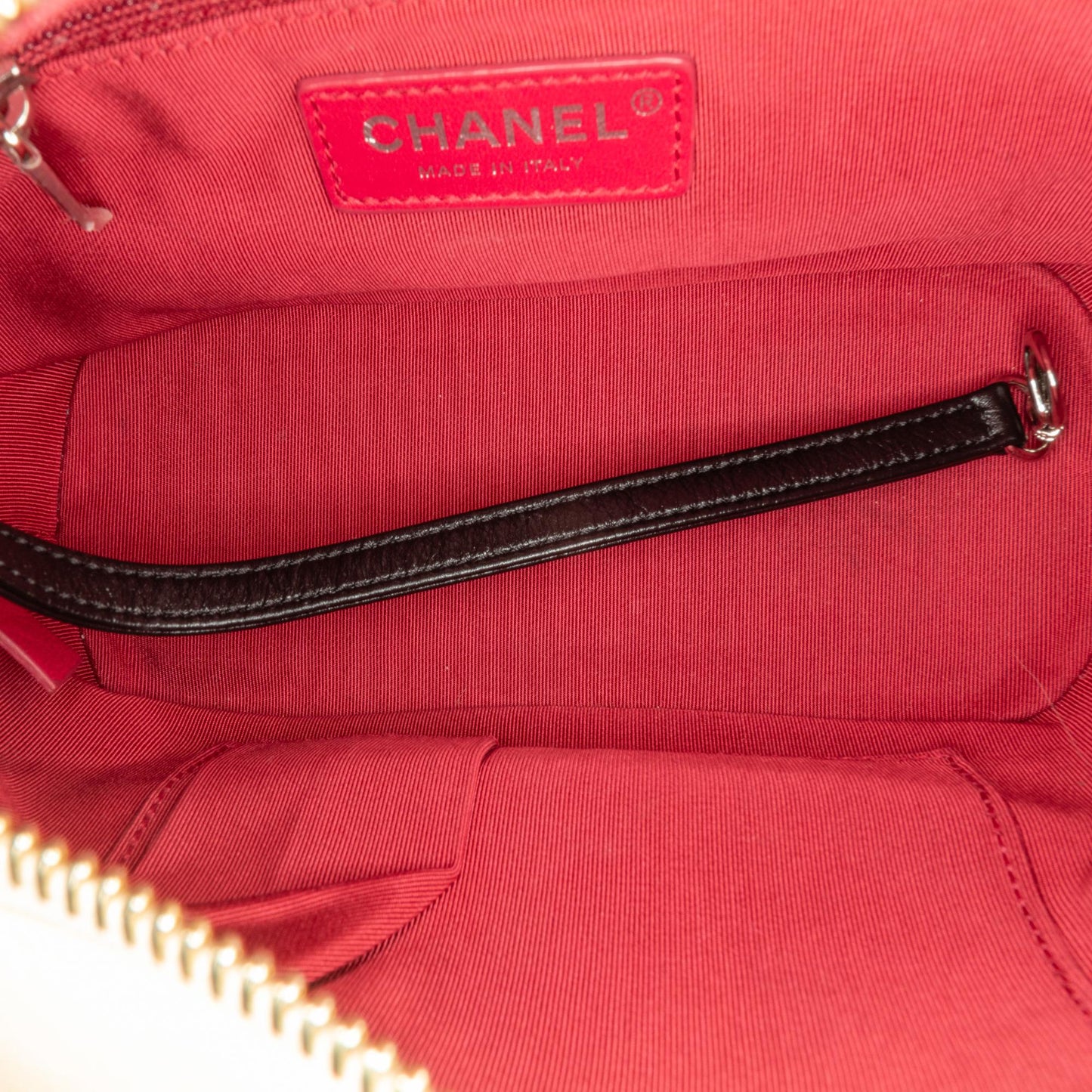 Chanel Small Aged Calfskin Gabrielle Hobo (SHG-v4xOzc) Crossbody