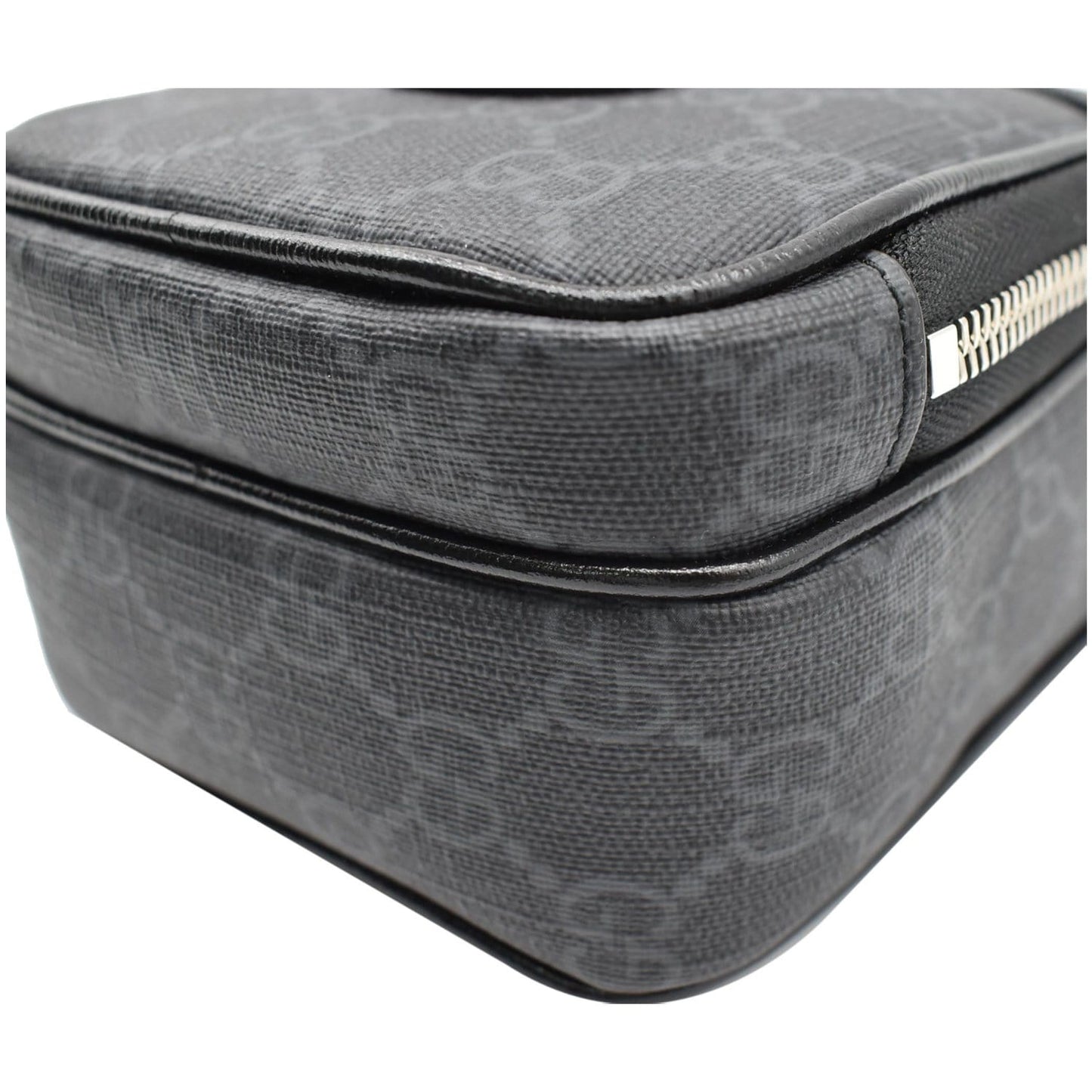 GUCCI Mini Interlocking G Supreme Canvas GG Crossbody Bag 672952 - 25% OFF