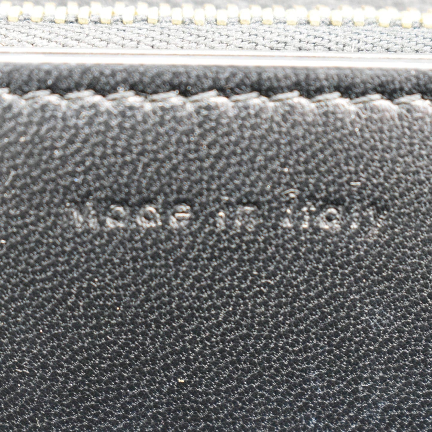 CELINE Classic Box Medium Calfskin Leather Crossbody Bag Black
