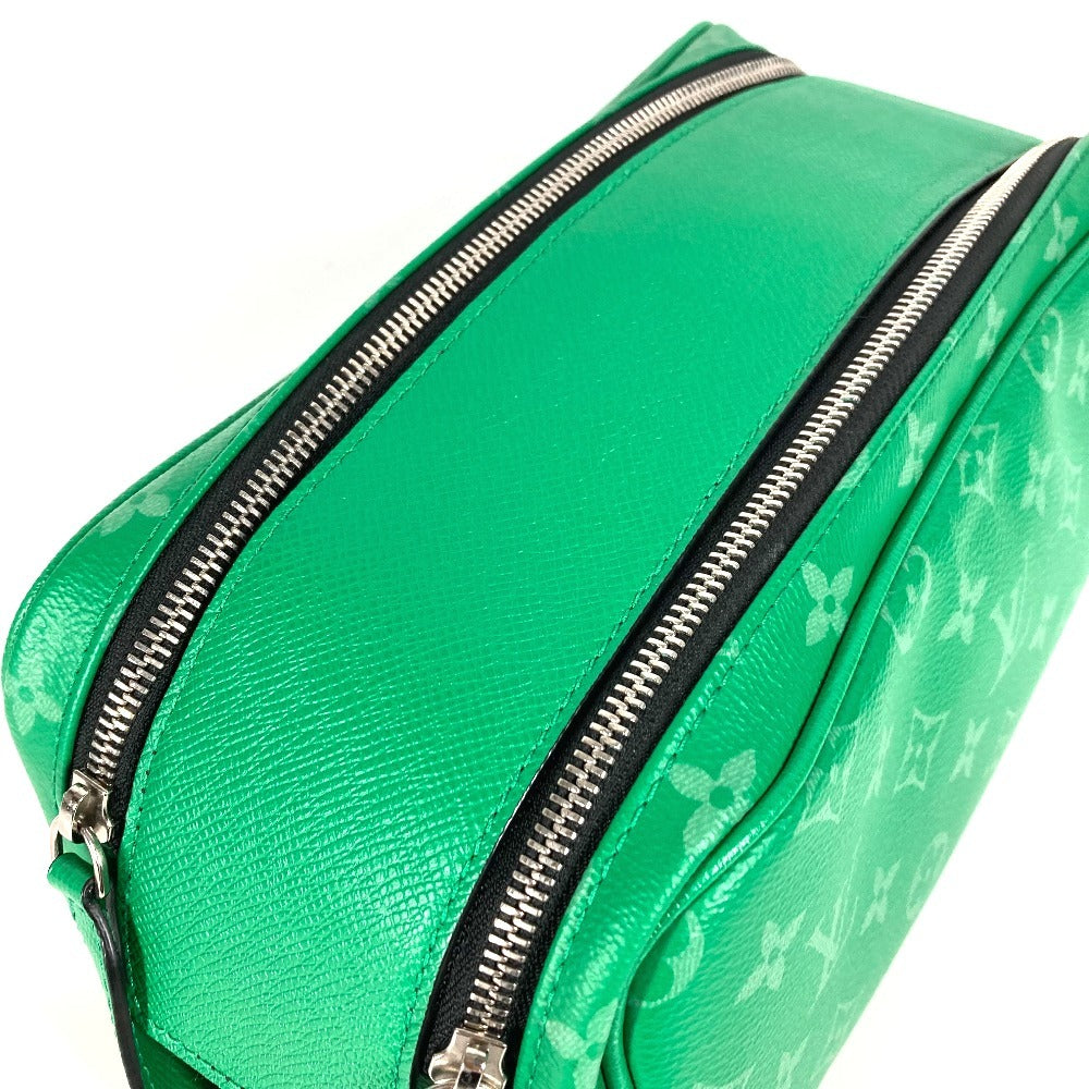 LOUIS VUITTON business bag M31013 Taiga Leather, Monogram Canvas green Taigalama Dop kit