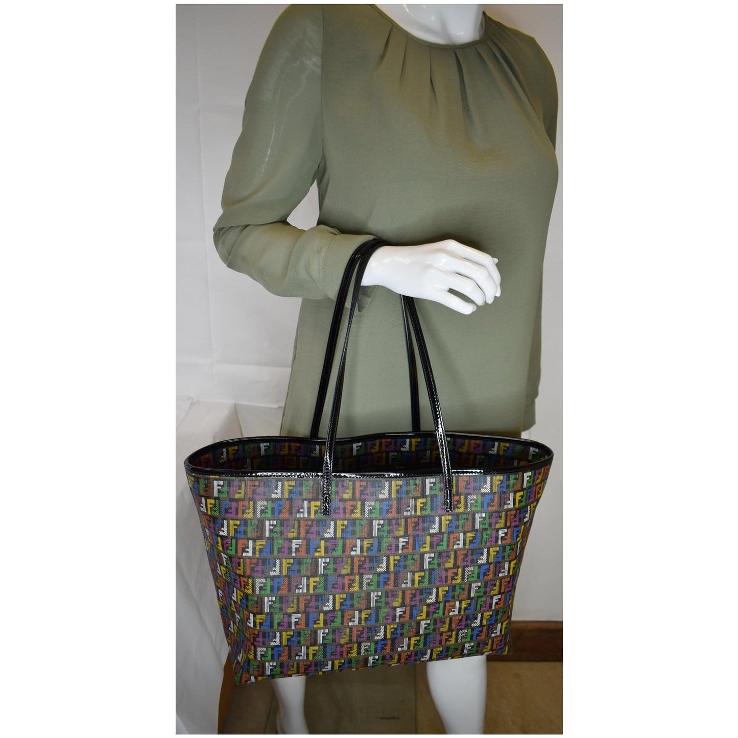 Fendi Roll Tote - Ewore Bags