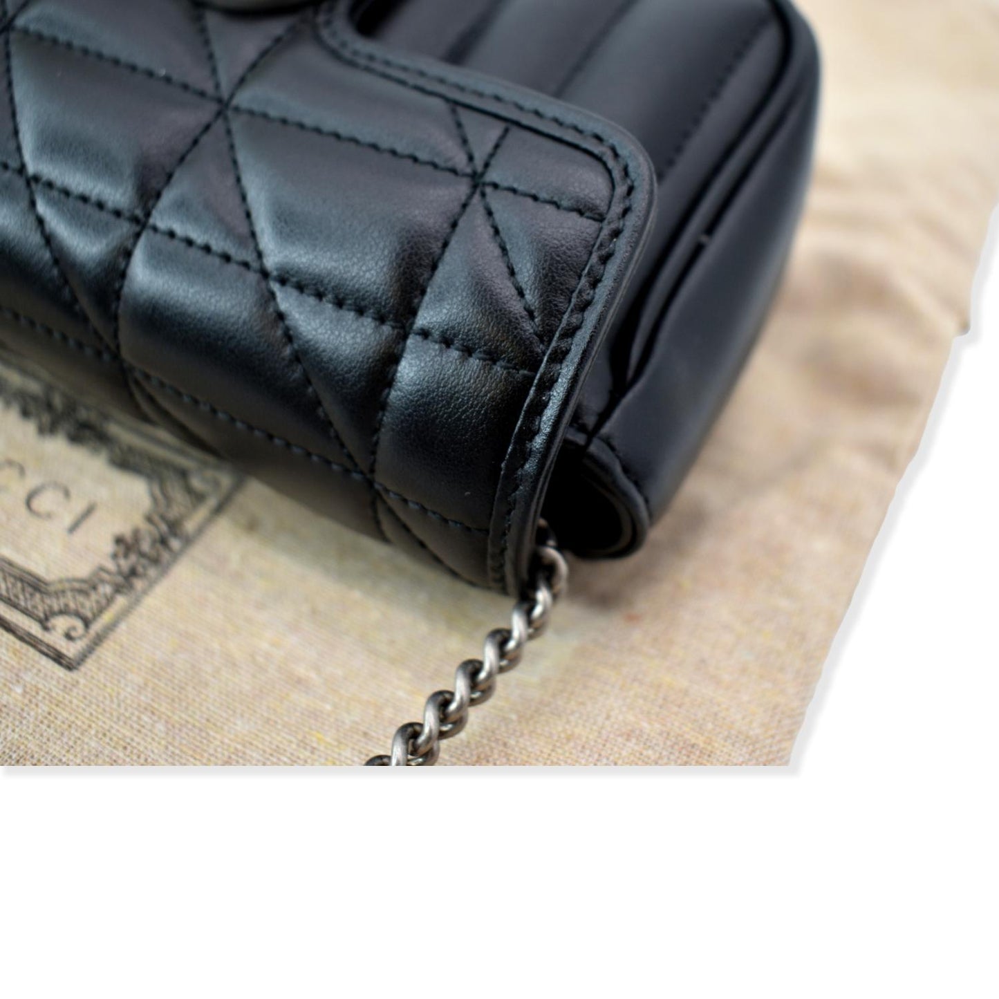 GUCCI GG Marmont Super Mini Leather Crossbody Bag Black 476433