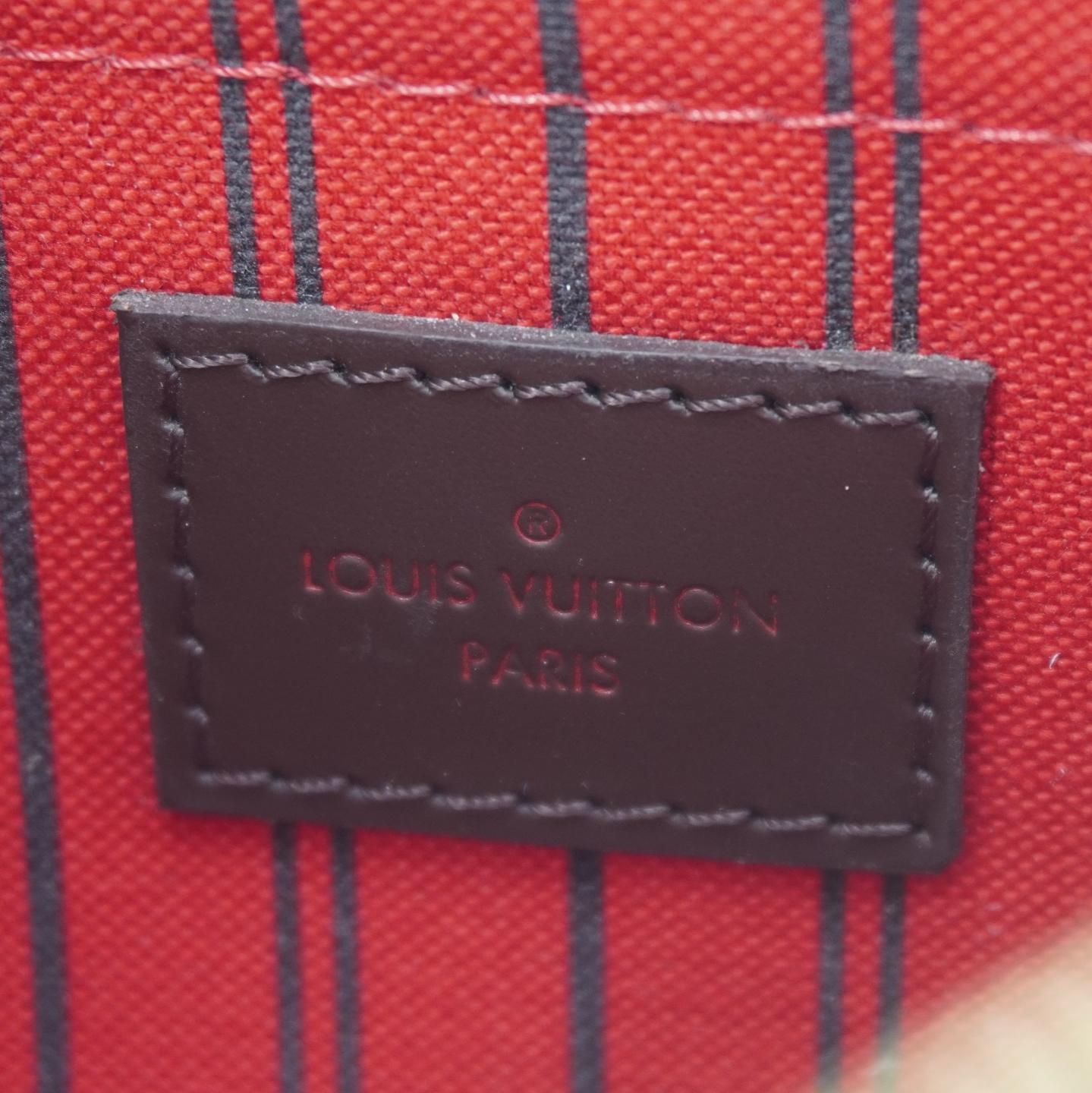 LOUIS VUITTON Neverfull Damier Ebene Pochette Wristlet Pouch Brown