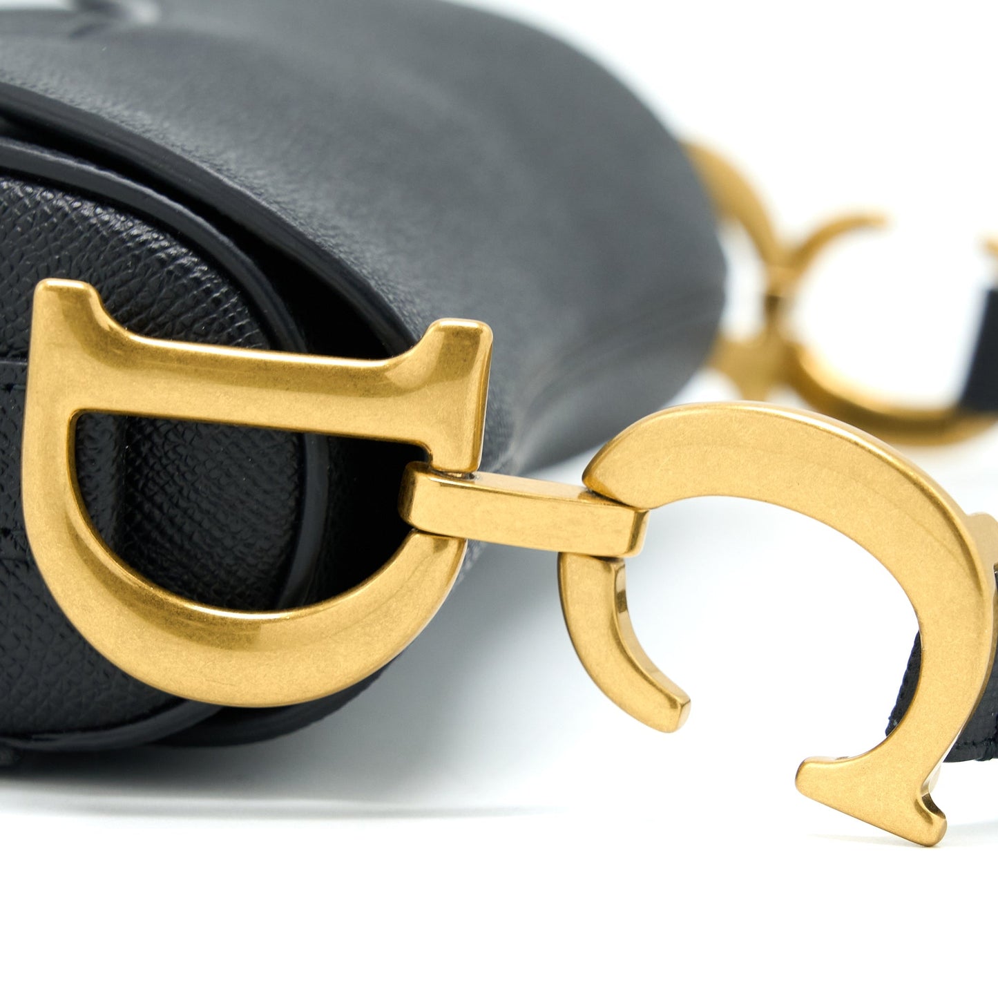 Dior Medium Saddle Purse With Strap Grained Calfskin Black