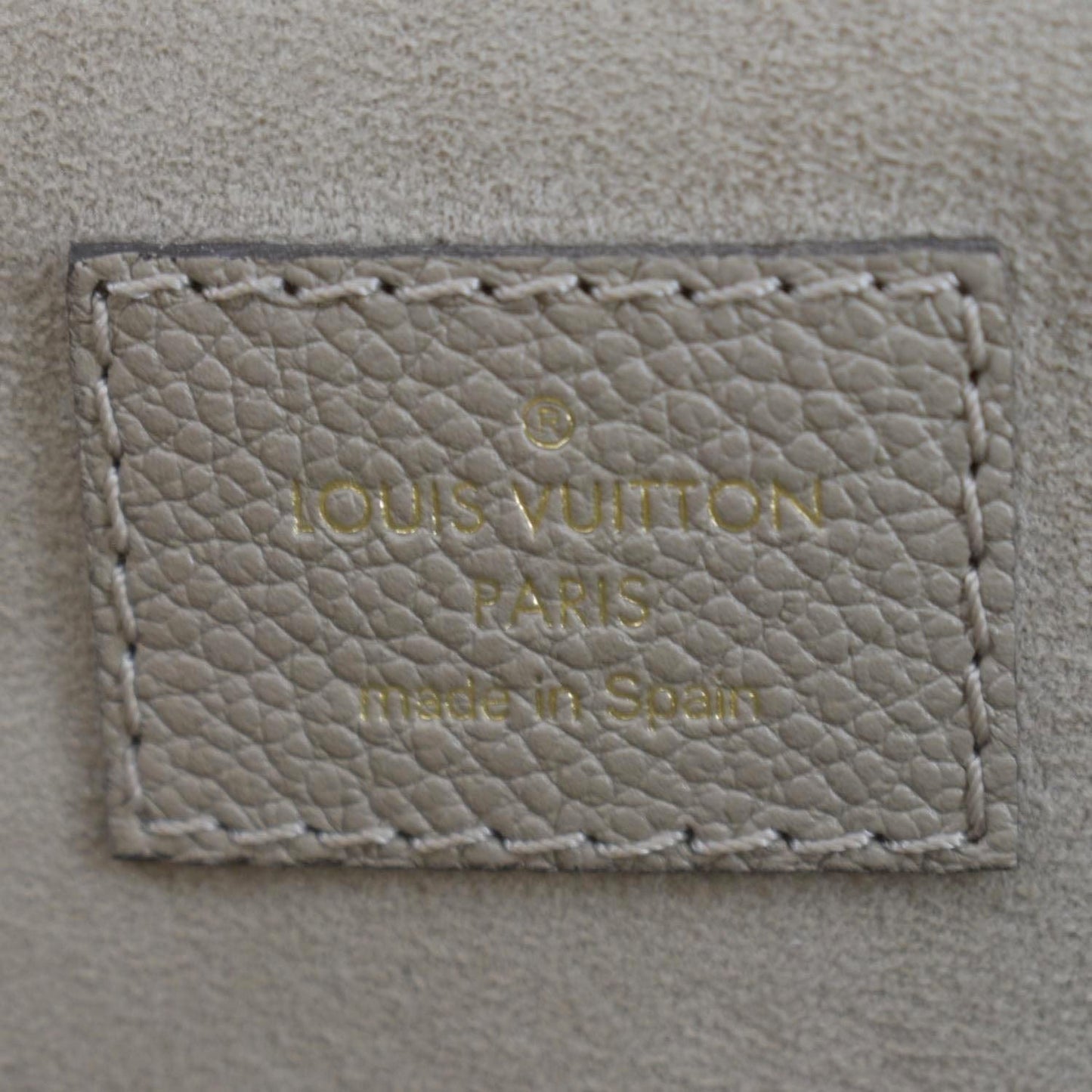 LOUIS VUITTON Petit Palais Embossed Leather Shoulder Bag Bicolor