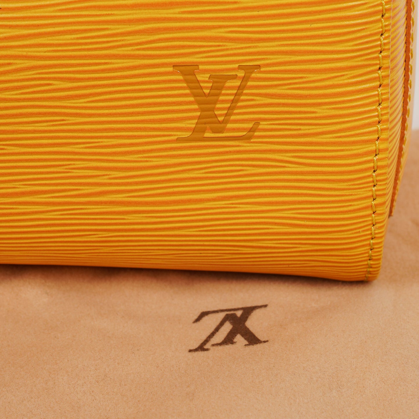 Louis Vuitton 25 Yellow EPI Leather Handbag