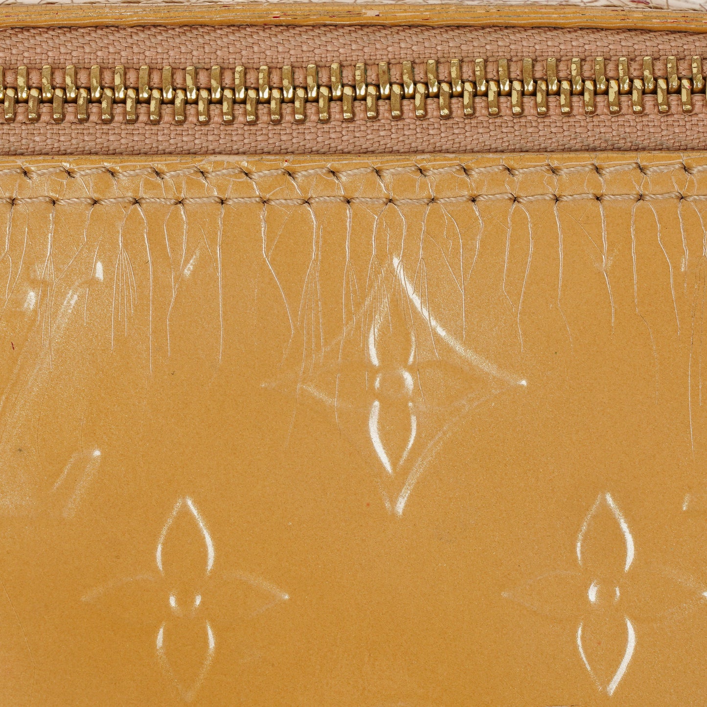 Louis Vuitton Papillon 30 Bedford Monogram Vernis Leather Bag