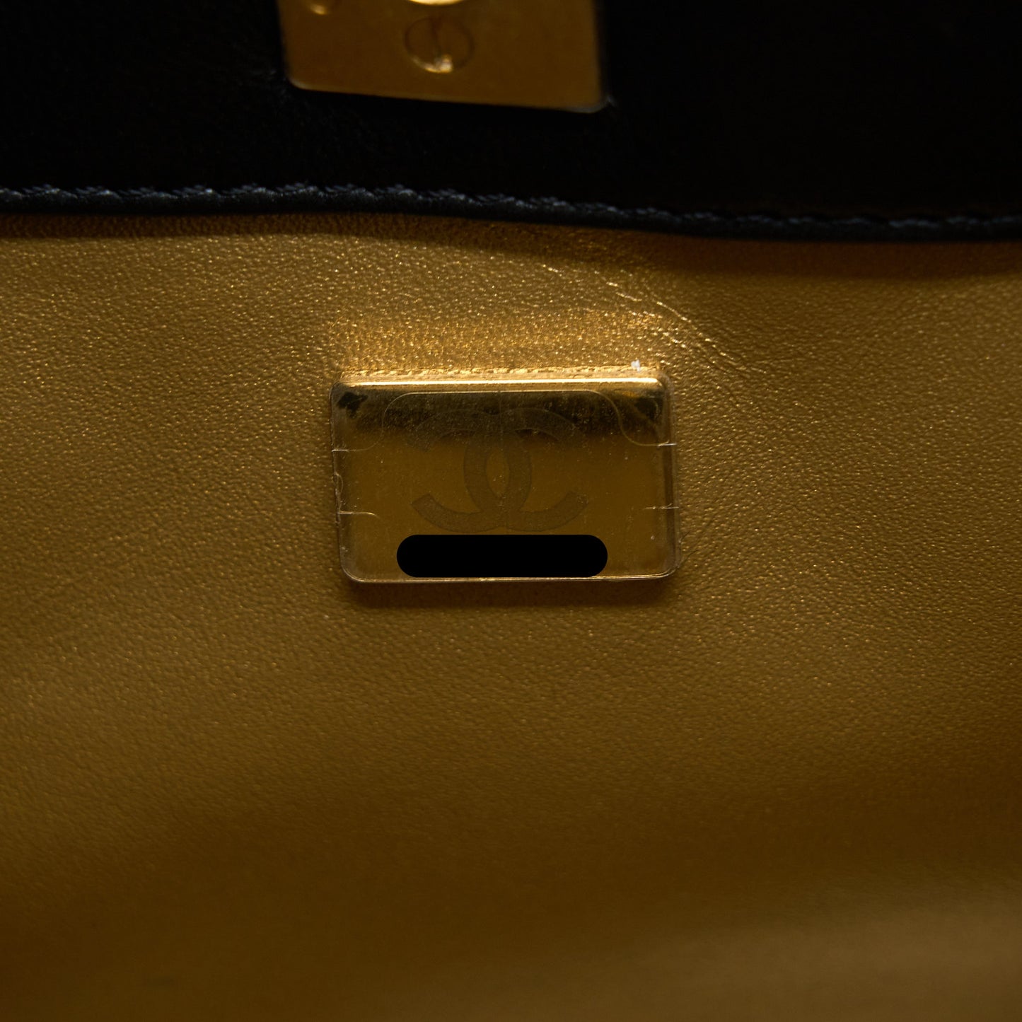 Chanel Pearl Crush Hobo Bag Lambskin Black (Microchip)