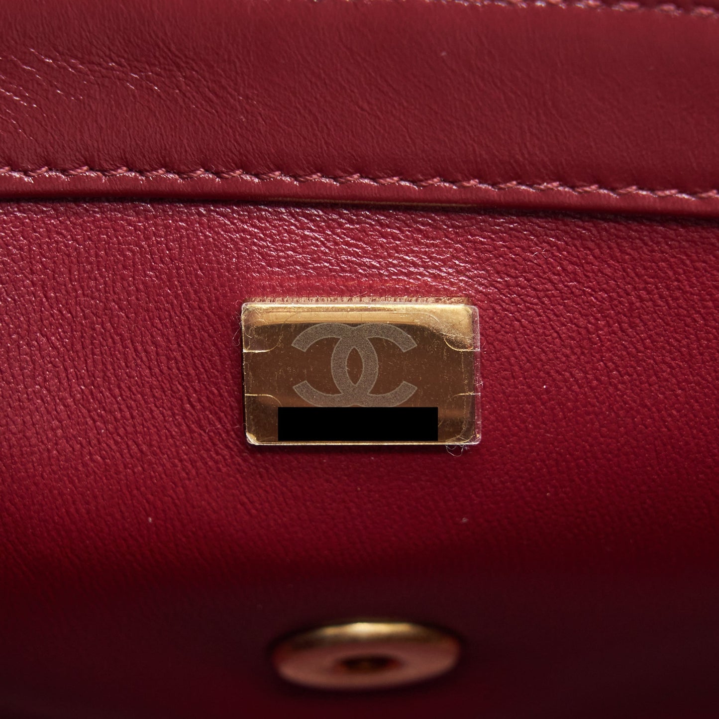 Chanel 21A Medium Gold Crush Flap Bag Calfskin NC635 Burgundy