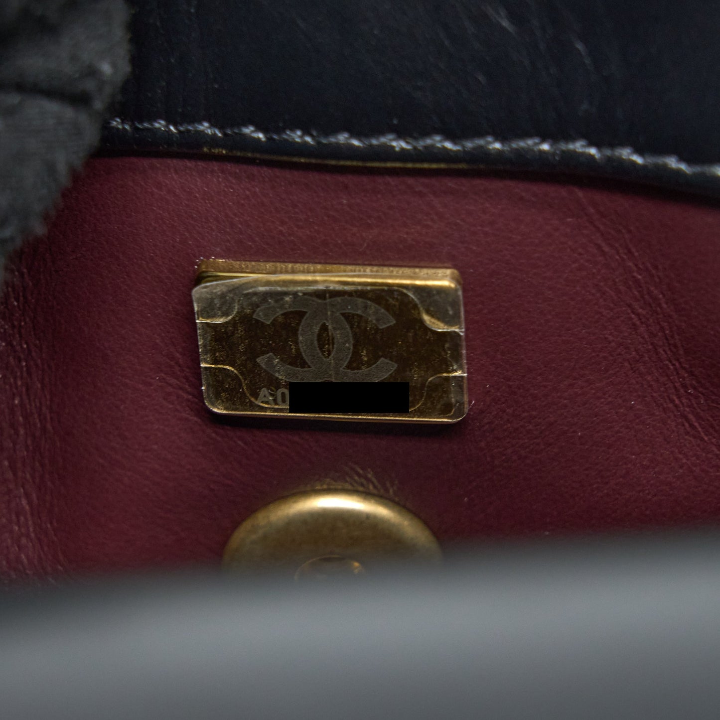 Chanel 22A Mini Coco Handle with Detailed Letter Handle Calfskin Black Brushed (Microchip)