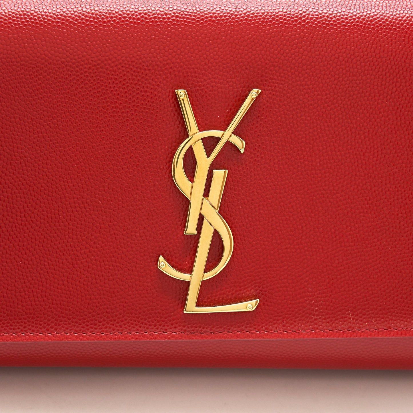 Saint Laurent/ Clutch Caviar Red