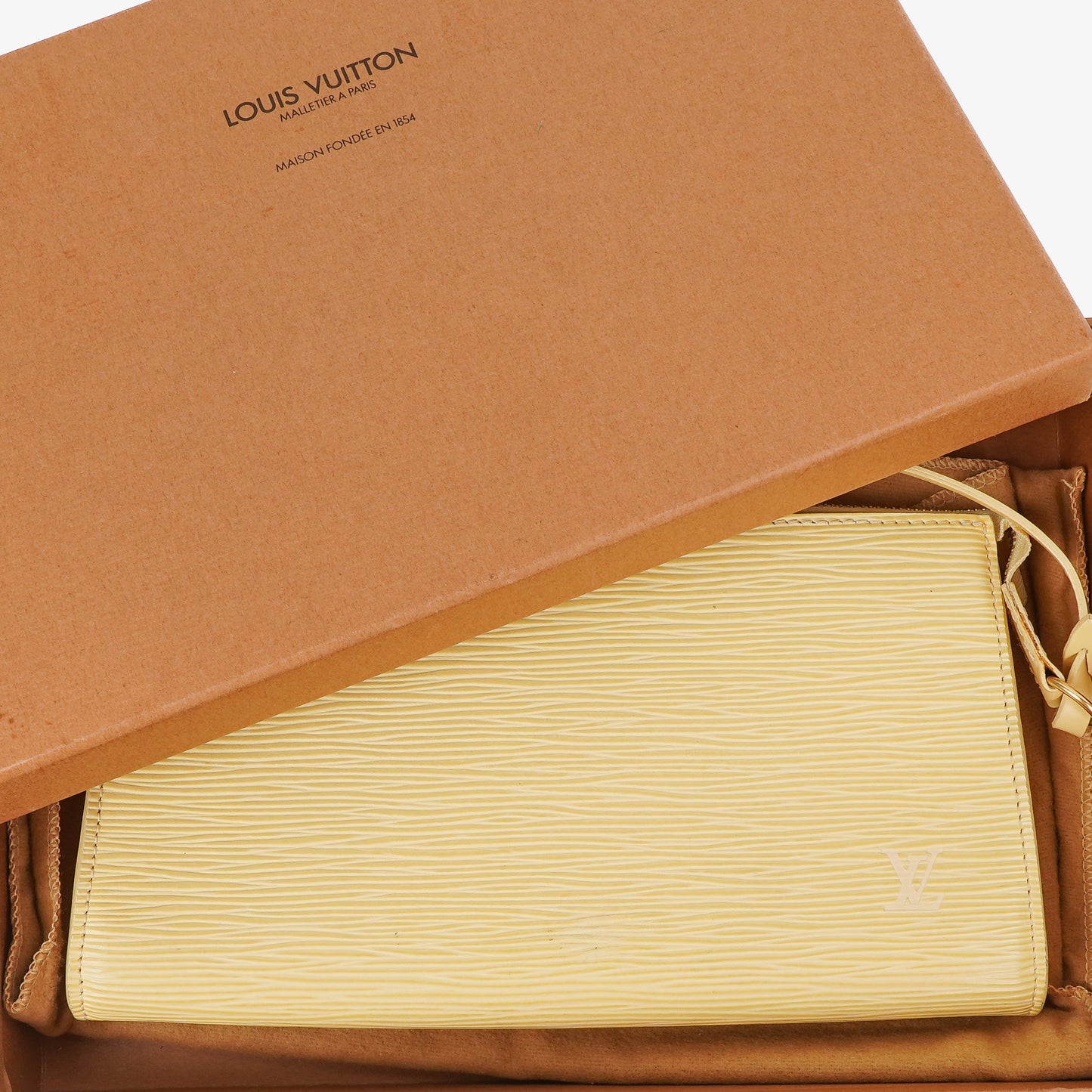 Louis Vuitton Pochette Accessoires Vanilla EPI Leather Clutch Handbag