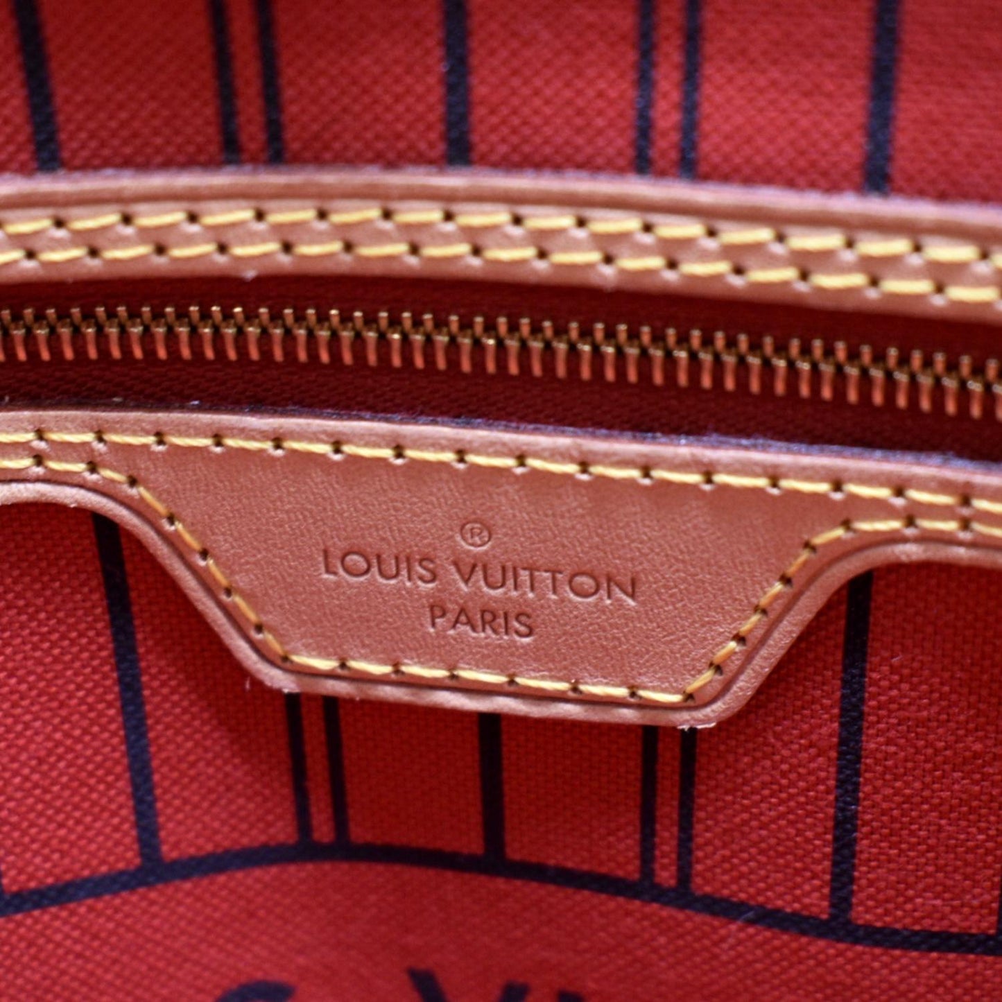 LOUIS VUITTON Neverfull MM Monogram Canvas Tote Bag Brown/Red