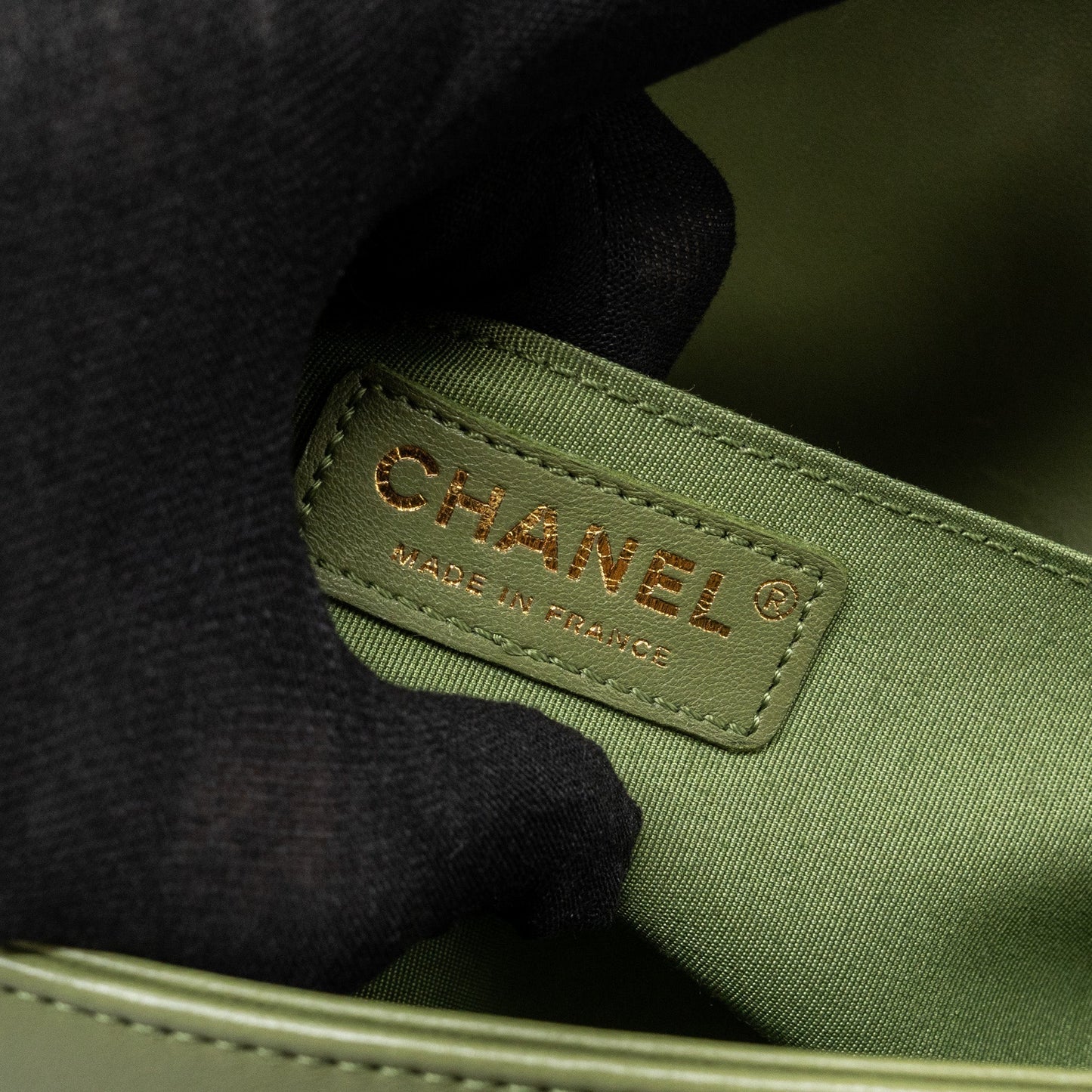 Chanel Medium boy bag lambskin green