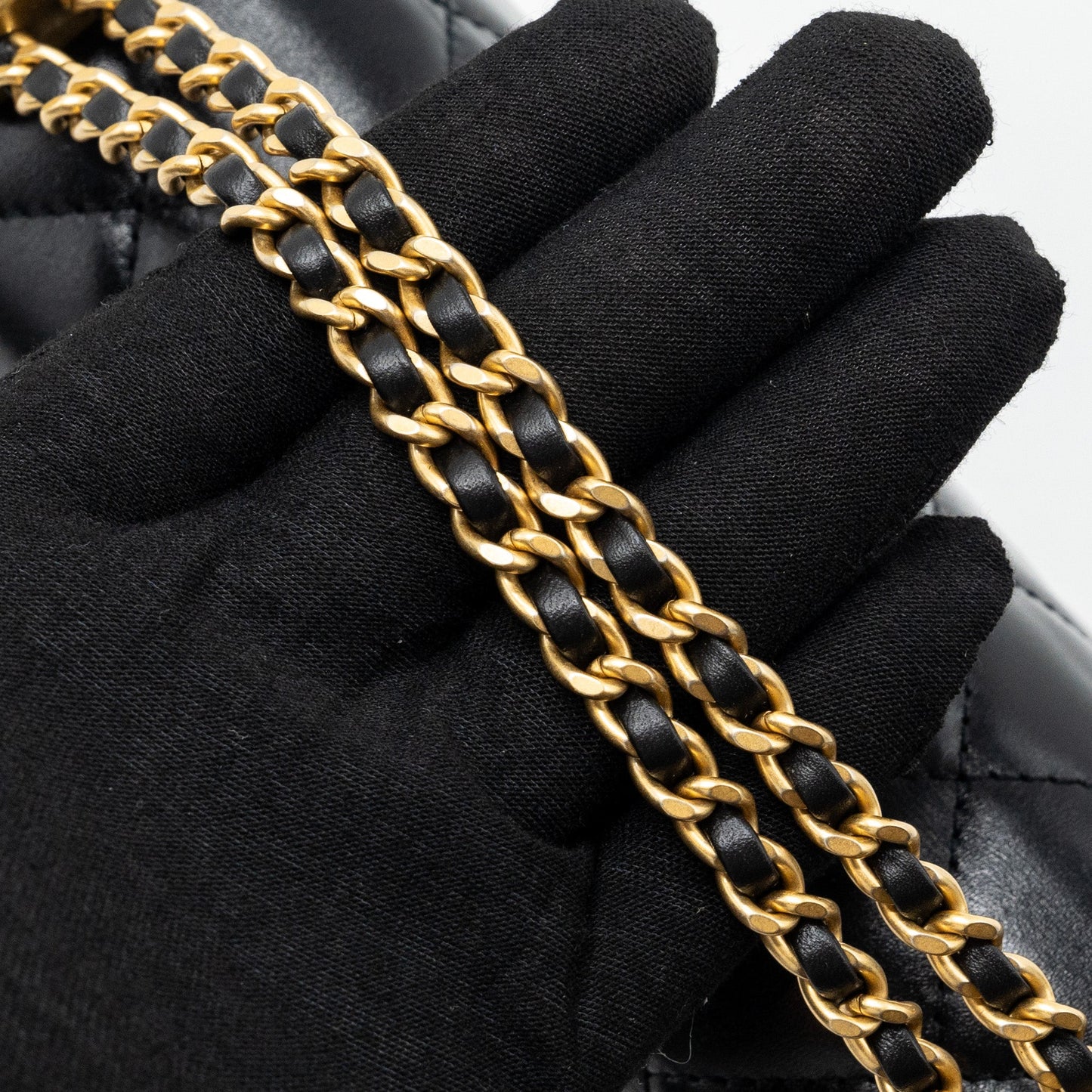 Chanel 24C gold crush flap bag calfskin black (microchip)