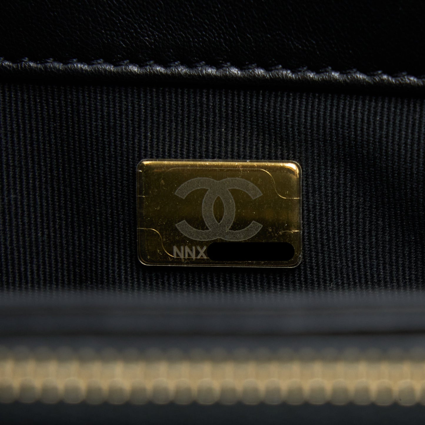 Chanel 22K Gold Pillar Adjustment Chain Flap Bag Lambskin Black (Microchip)