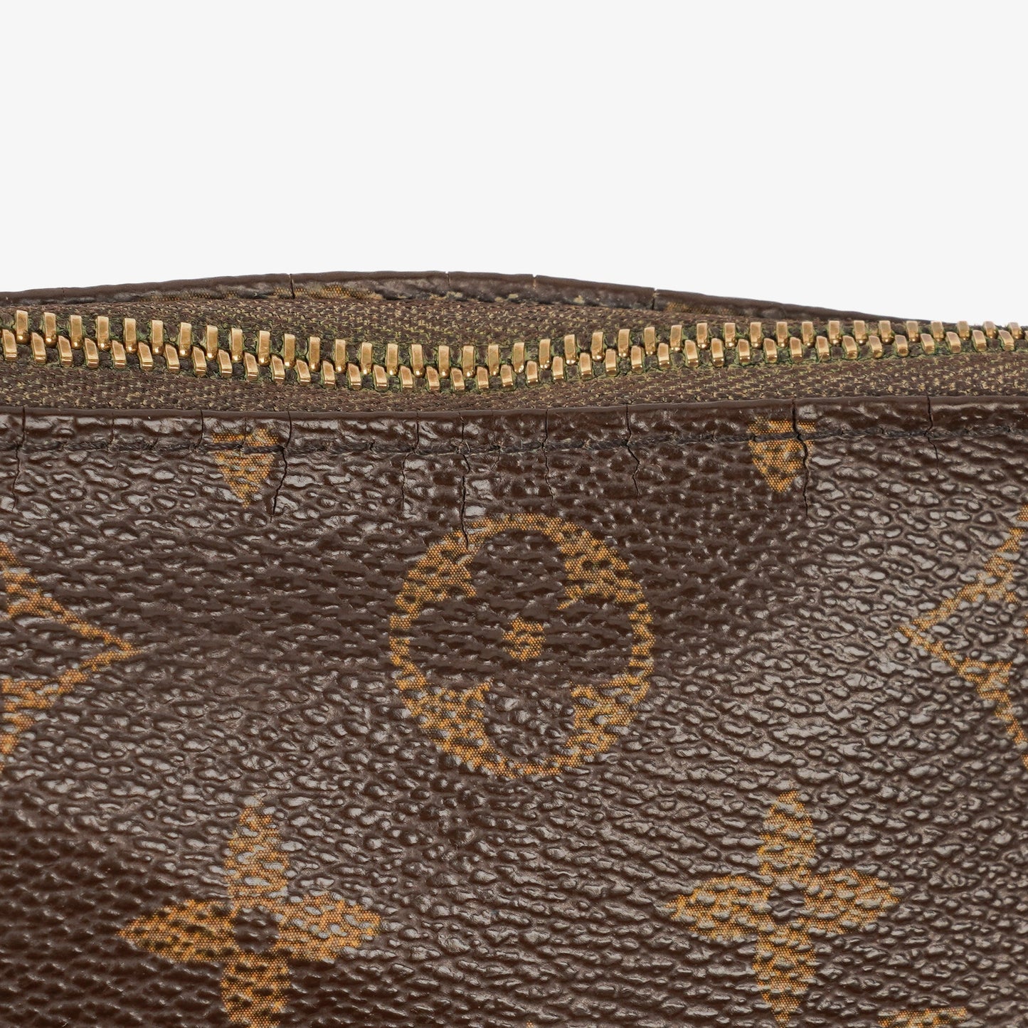 Louis Vuitton Mini Pochette Accessoires Monogram Canvas Clutch Handbag