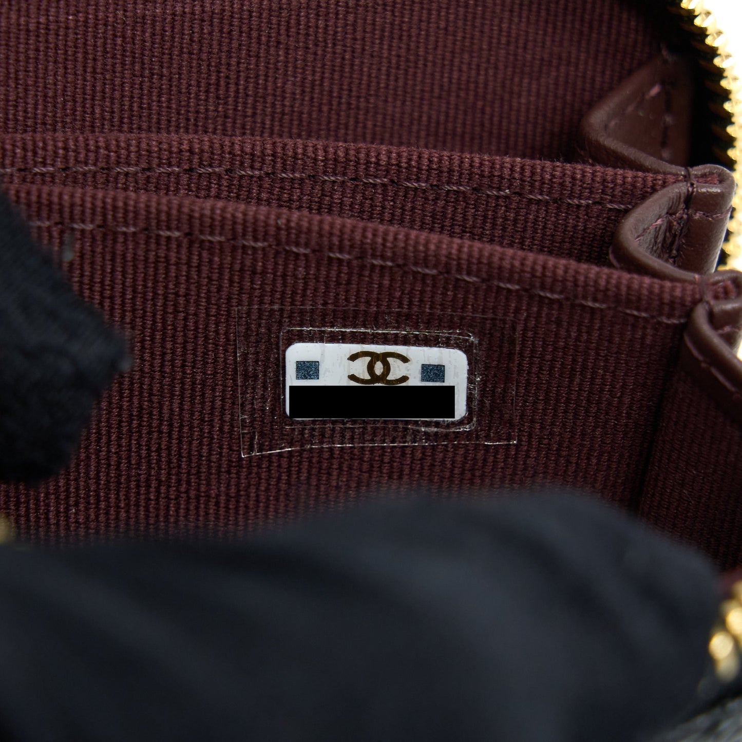 Chanel Zip Small Card Holder Caviar black