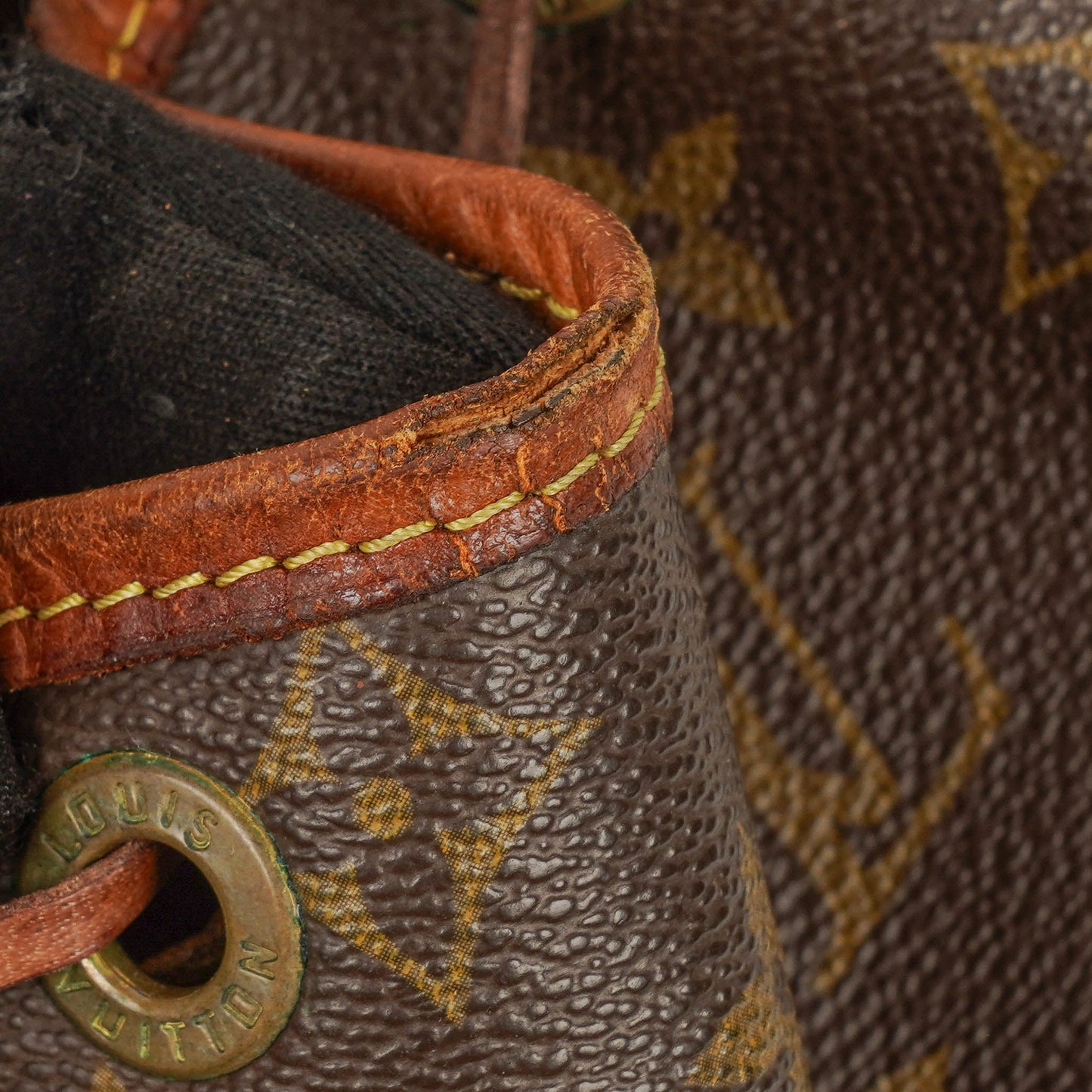 Louis Vuitton Noe Grande GM Monogram Canvas Shoulder Bag
