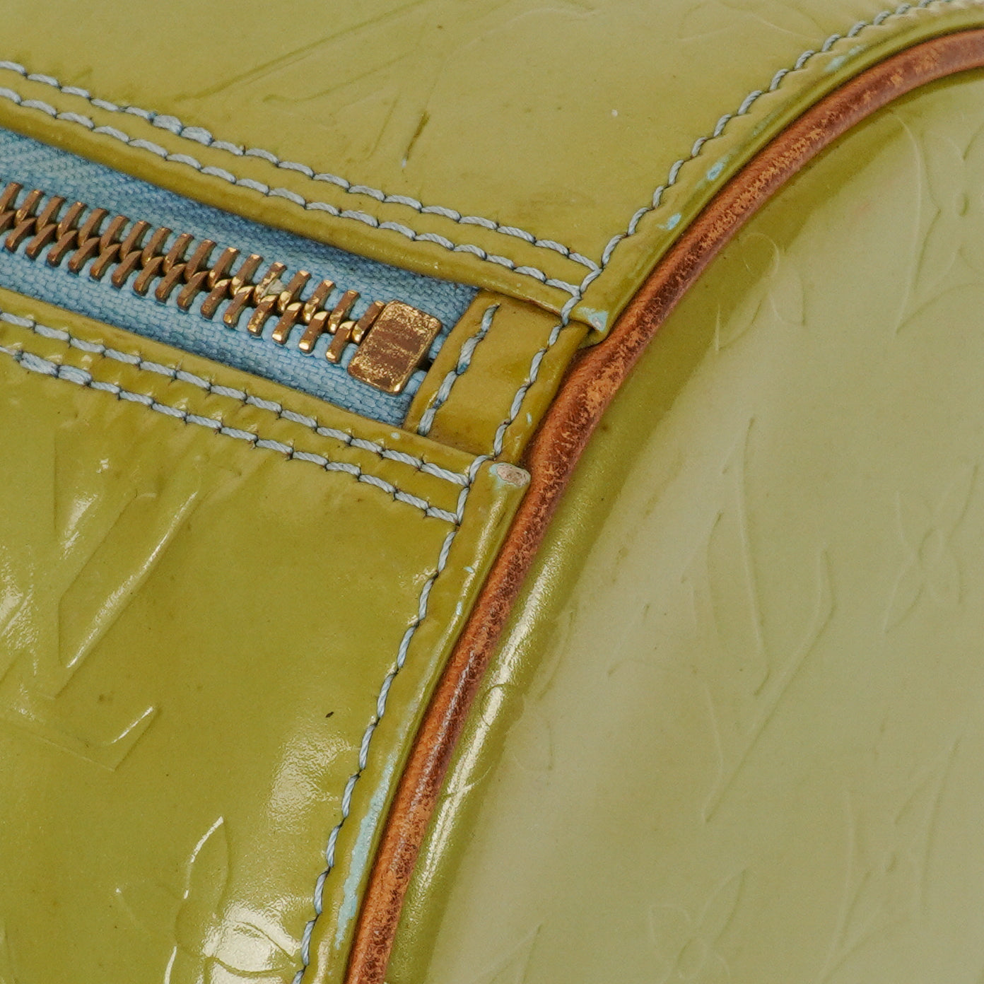 Louis Vuitton Papillon 30 Bedford Monogram Vernis Leather Bag