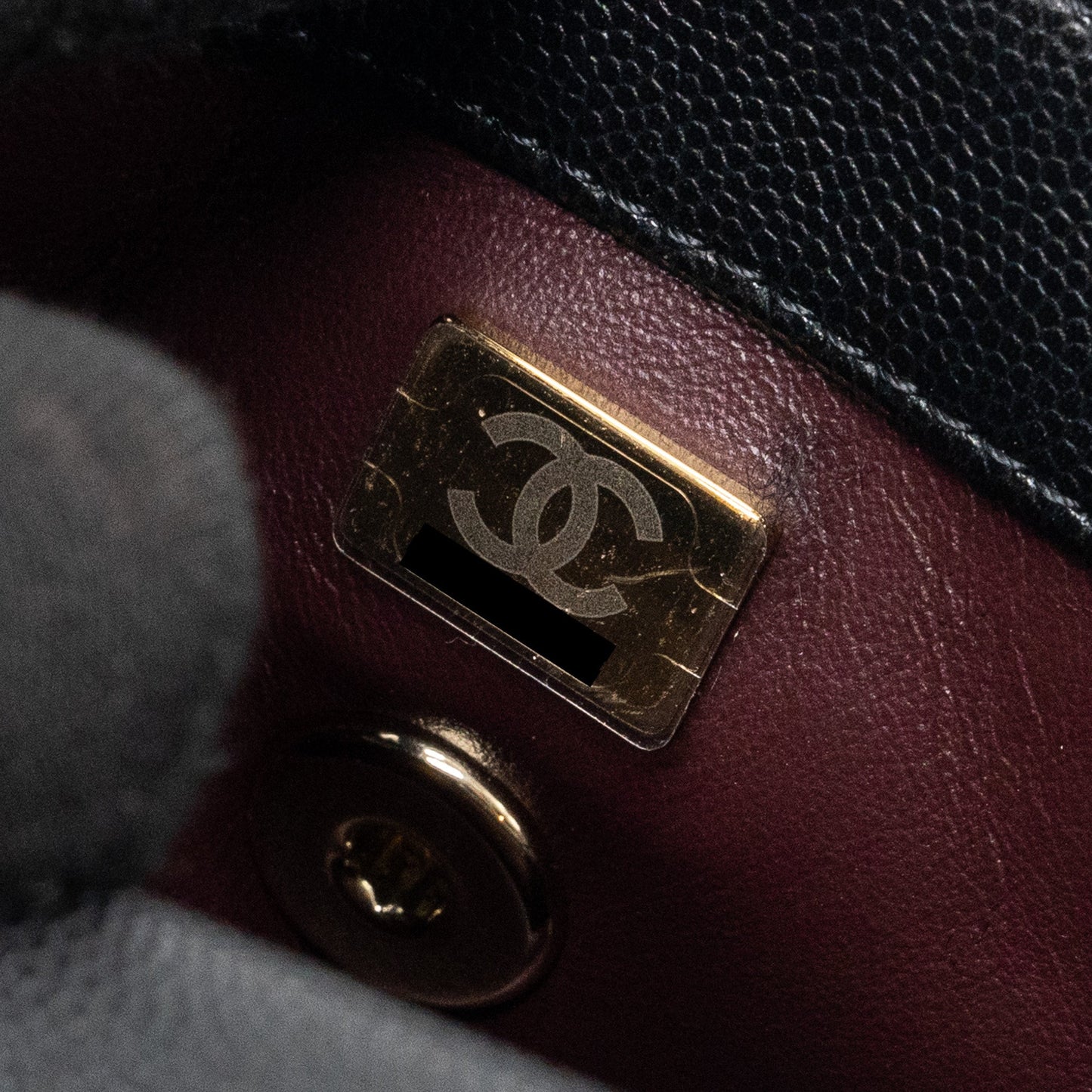 Chanel Coco handle Mini Caviar Black L (Microchip)