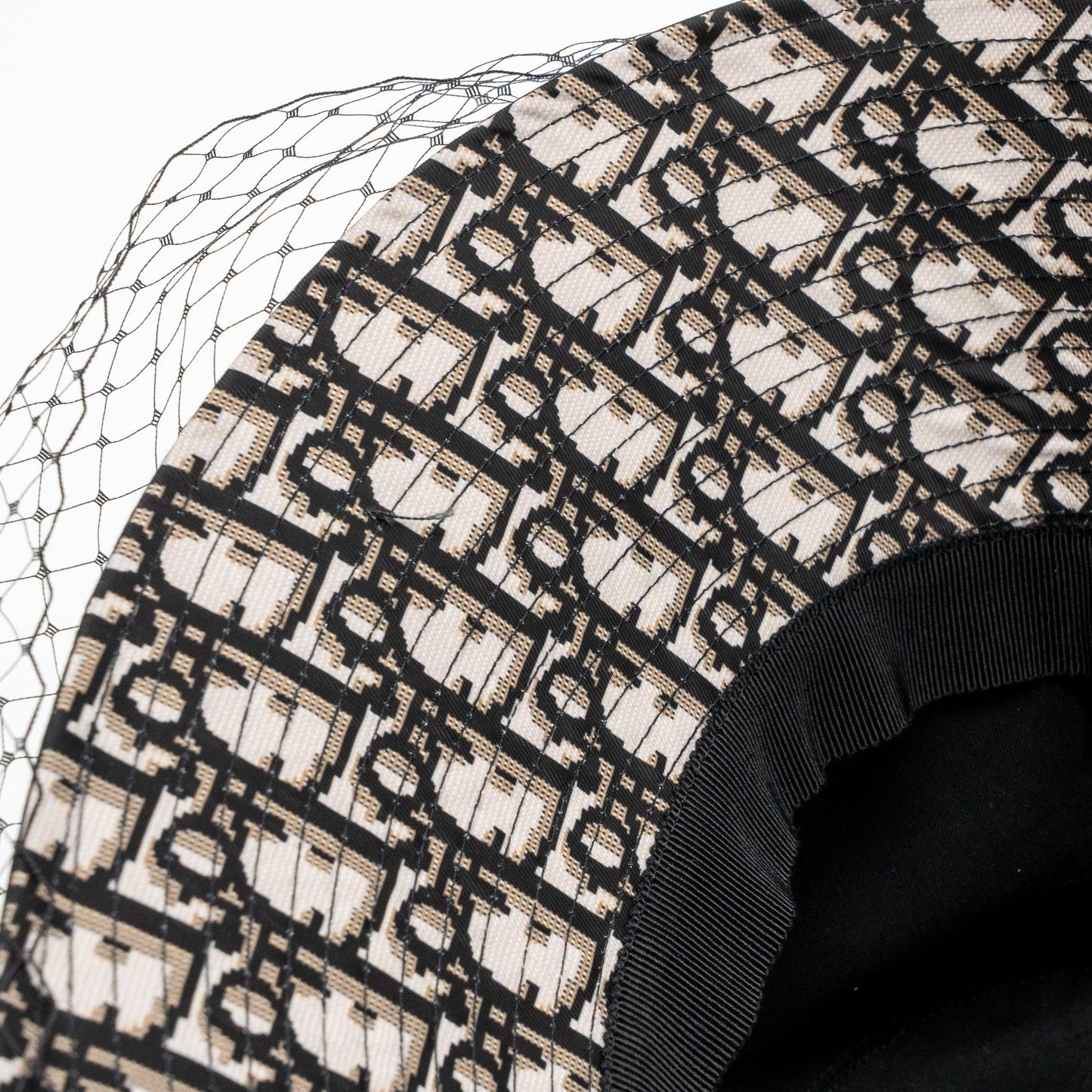 Dior Size 59 Teddy-D Brim Bucket Hat with Veil Black