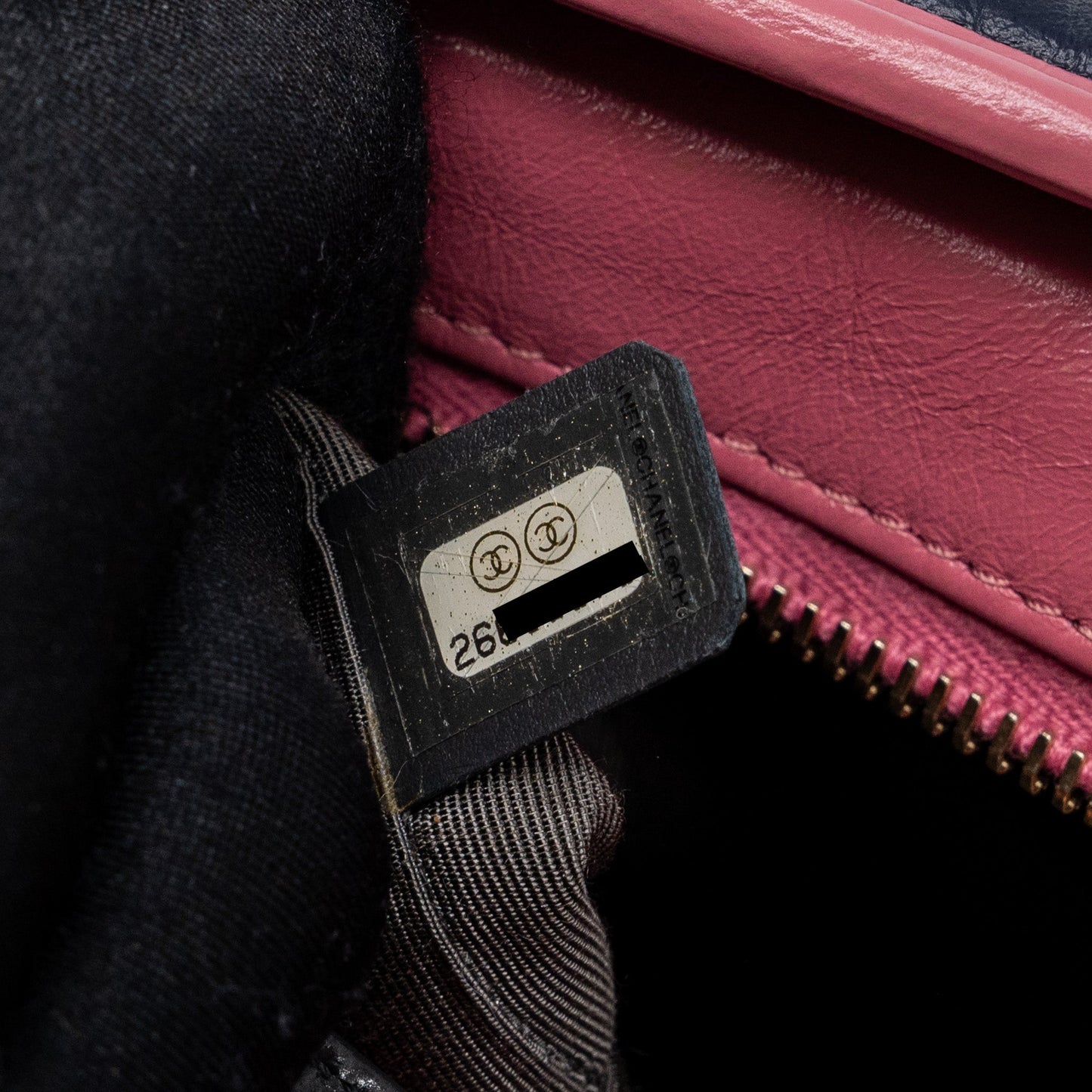 Chanel large Gabrielle hobo bag chevron calfskin multicolor dark blue/ dark grey / pink with multicoloured hardware