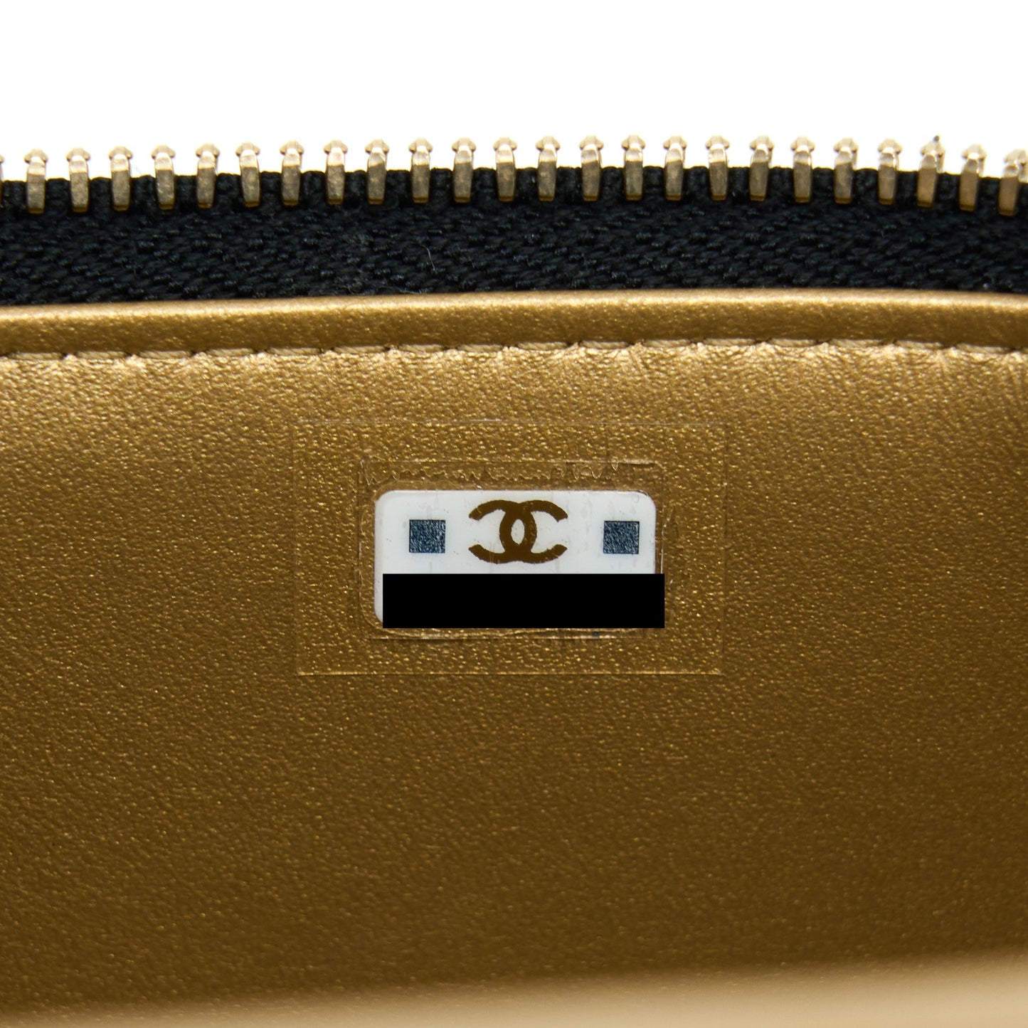 Chanel 22B Pearl Crush Long Vanity With Chain Lambskin Black