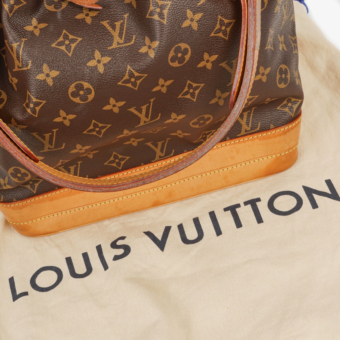 Louis Vuitton Noe Grande GM Monogram Canvas Shoulder Bag