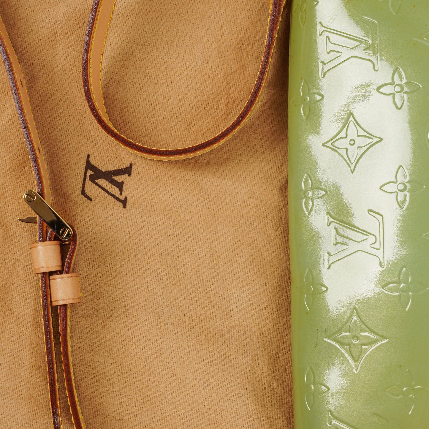 Louis Vuitton Thompson Monogram Vernis Green Leather Shoulder Bag