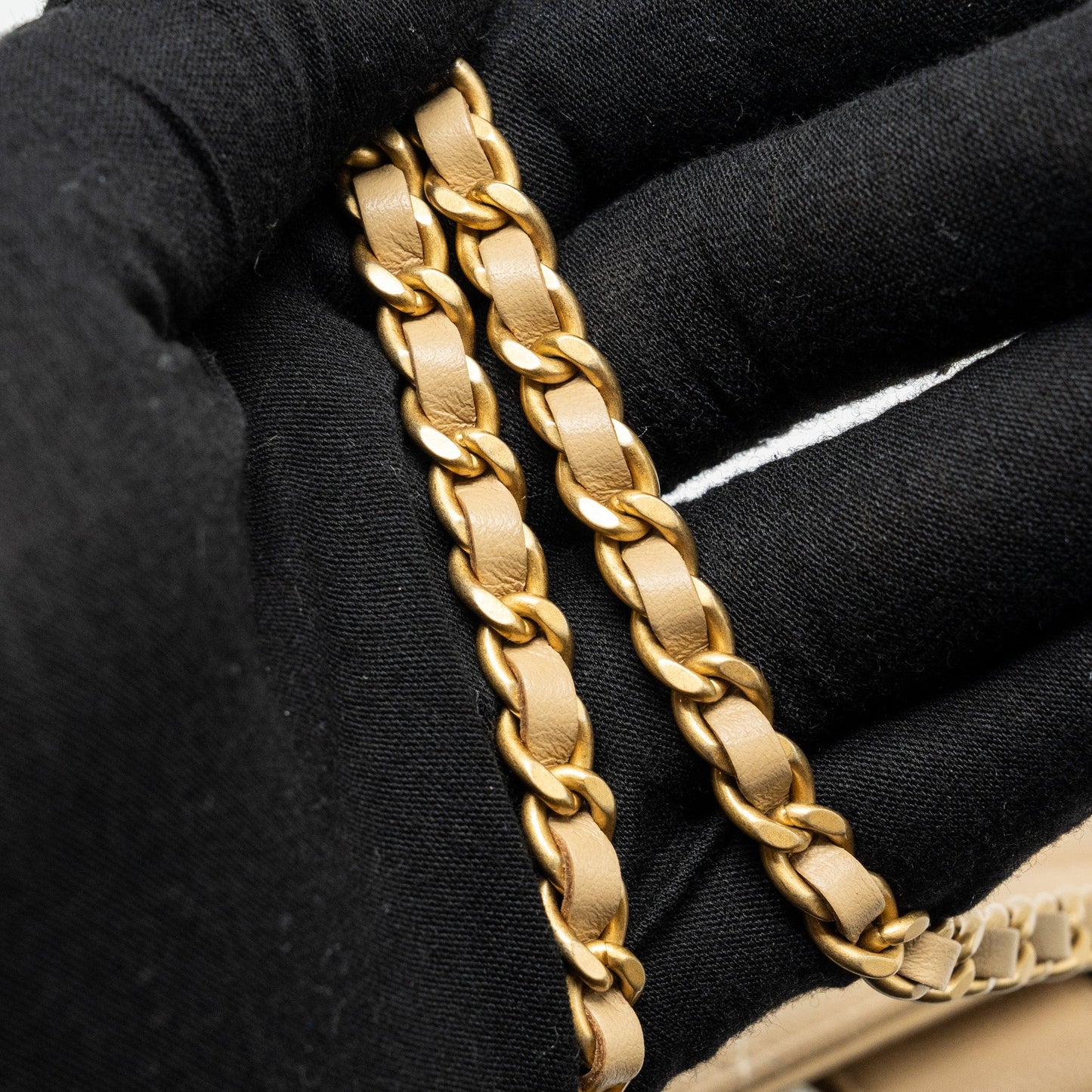 Chanel CC Logo Quilted Mini Clutch with Chain Caviar Beige (Microchip)