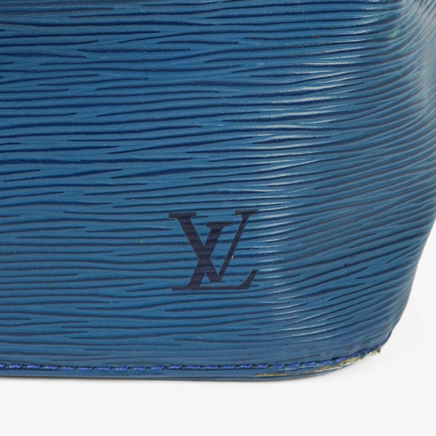 Louis Vuitton Petit Noe Blue EPI Leather Shoulder Bag