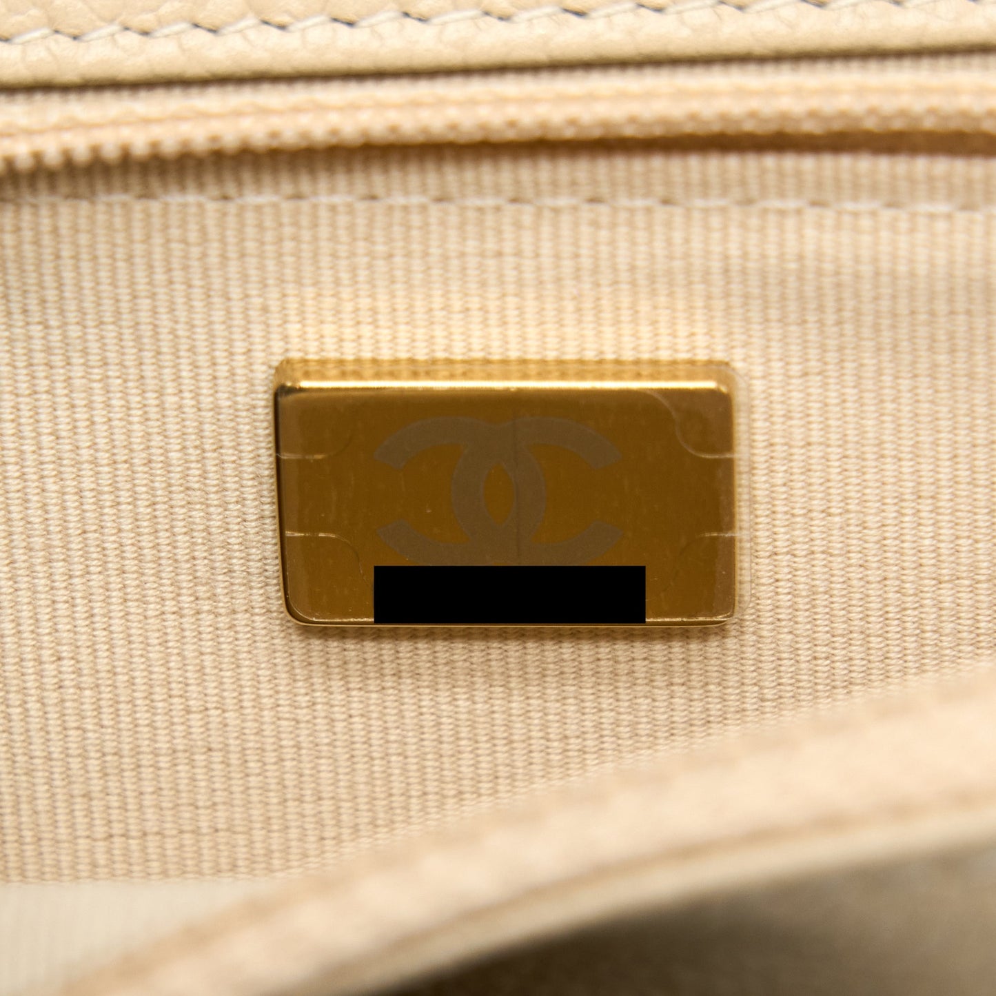 Chanel Wallet On Chain With Detailed Chain Caviar Beige L (Microchip)