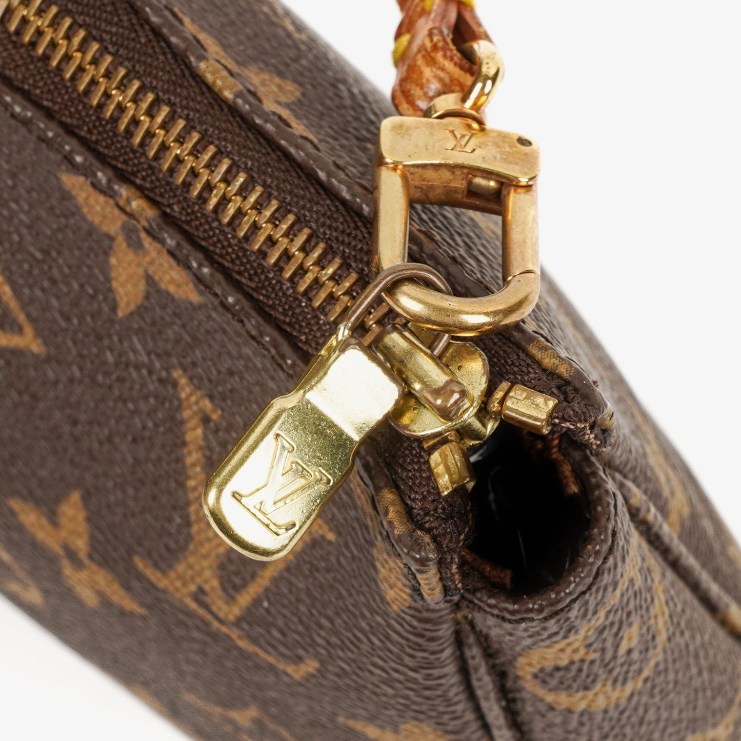 Louis Vuitton Pochette Accessoires Monogram Canvas Clutch Handbag