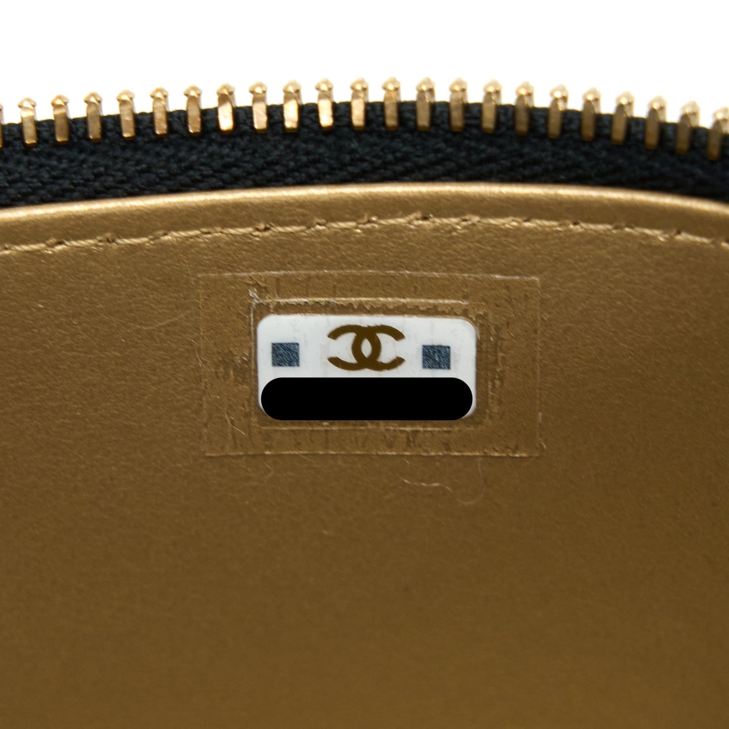 Chanel 23C Pearl Crush Long Vanity Lambskin Black L (Microchip)