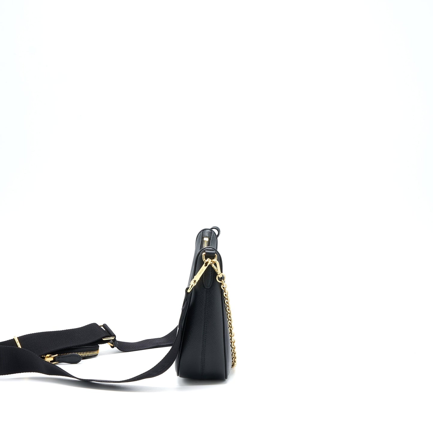 Prada Re-Edition 2005 Saffiano Black