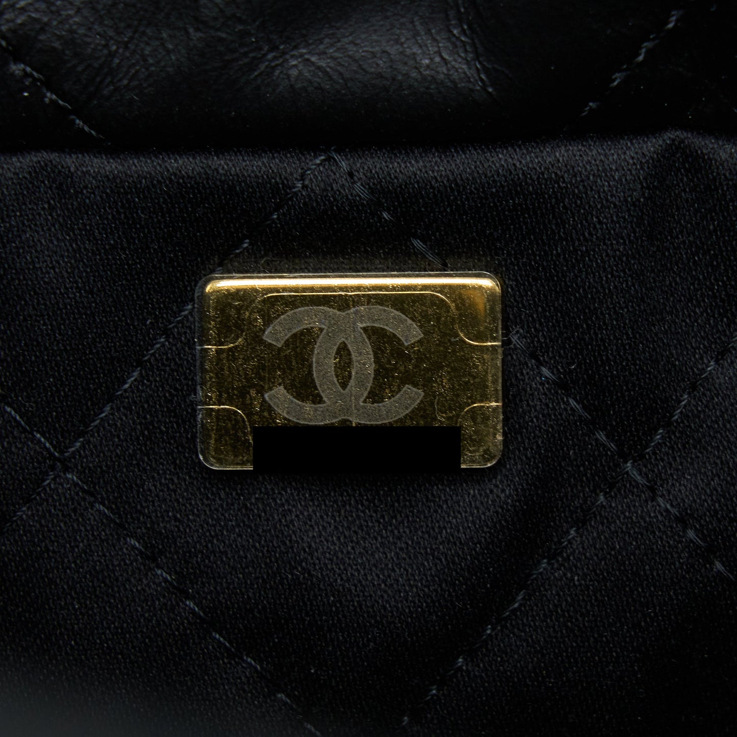 Chanel Small 22 Bag white letter Shiny Calfskin (Microchip)